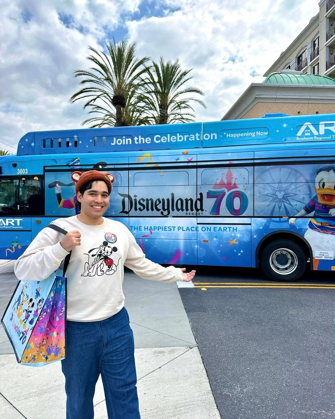POV: You came for Disneyland&rsquo;s 70th&hellip; but got starstruck by the bus instead. ✨

🚌 Even though these ART buses are icons around the resort, they&rsquo;re actually not a forever thing. Service is only running through March 31, 2026. If you
