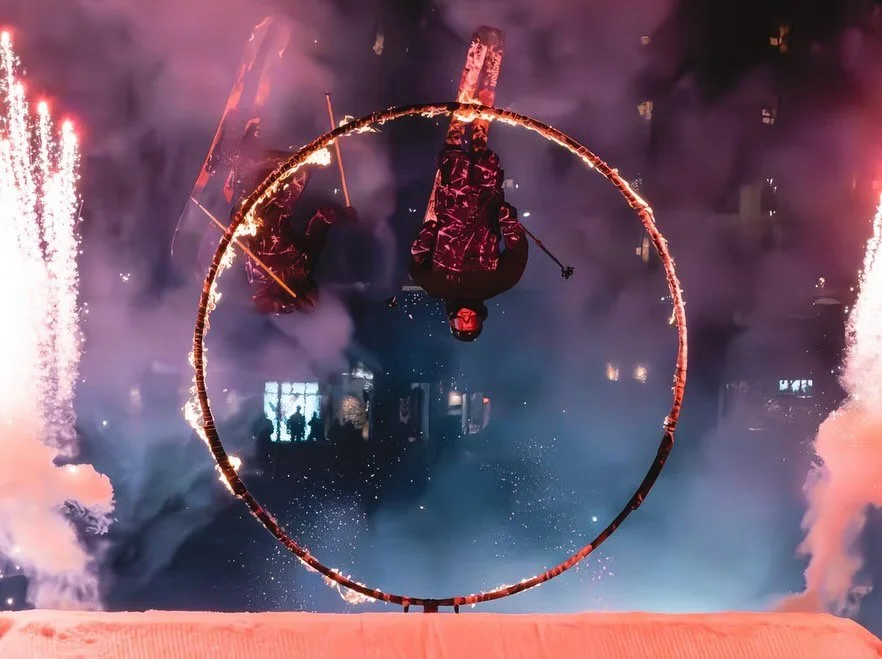 We are back! ❤️&zwj;🔥 

Catch us tonight at Whistler Blackcomb&rsquo;s legendary Fire &amp; Ice Show! 🏂🎿

We&rsquo;ll be serving warm drinks, and tasty treats from 6pm onwards in Skiers Plaza. 

📸 @whistlerblackcomb