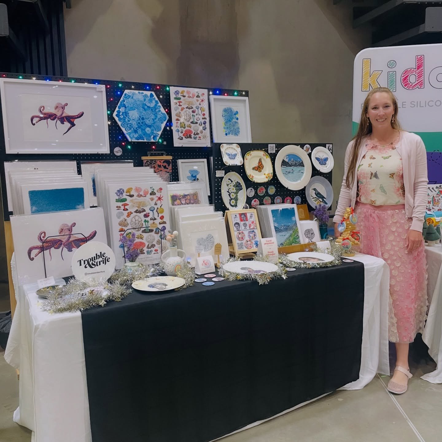 It&rsquo;s Wednesday already! Thank you for keeping me so busy! 

It was my final market of the year on Saturday at Wolfbrook and I&rsquo;m so grateful to all who came out to support us small, local businesses! Thank you! 

Also, thank you to Leah an