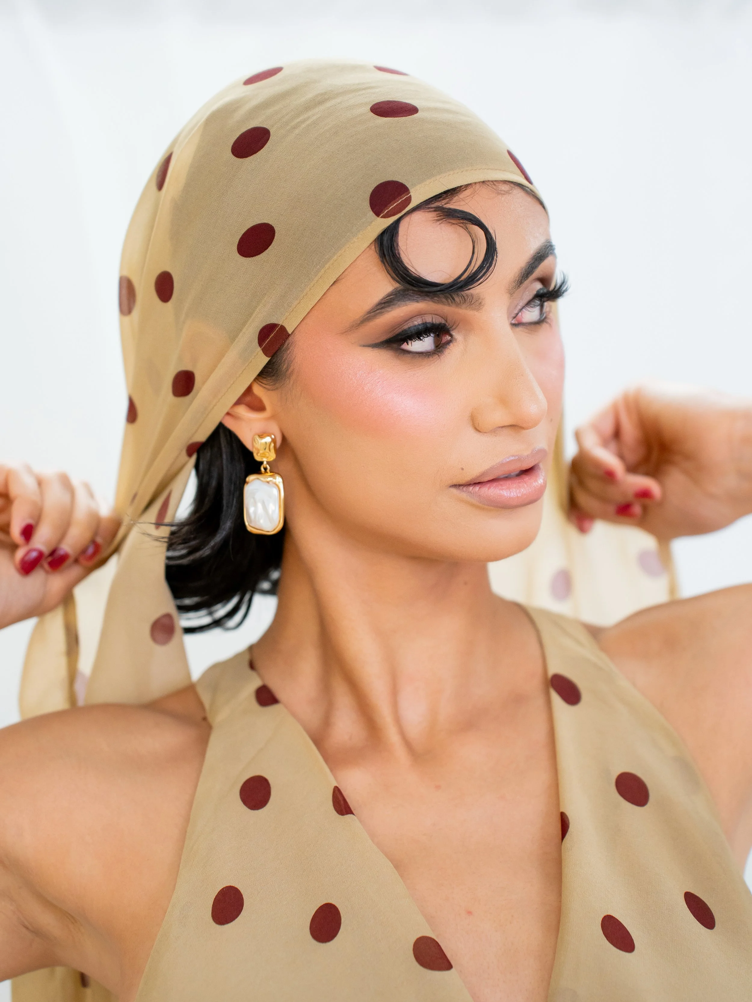 Professional Makeup Artist Training Course