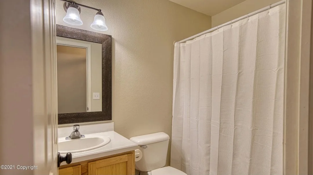 After Bath 2 Flying Circle.jpg