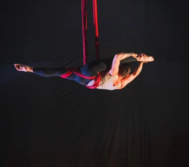 Aerial Hammock Class - Beginner