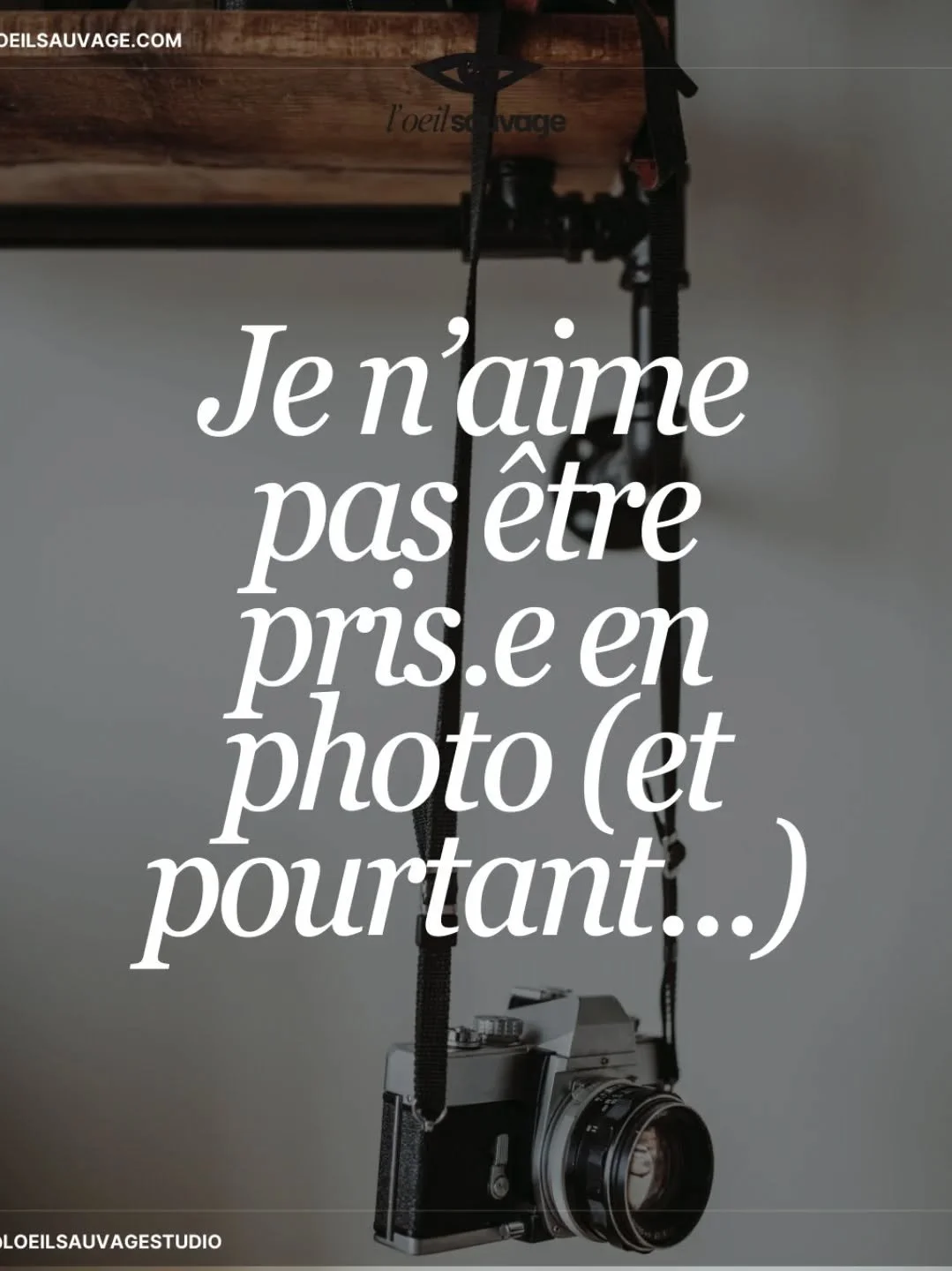 "Je n'aime pas &ecirc;tre photographi&eacute;.e..."
C'est la phrase que j'entends le plus souvent avant un shooting. 
Et c'est normal.
Se retrouver devant un objectif peut &ecirc;tre inconfortable. On ne sait pas toujours quoi faire, commen