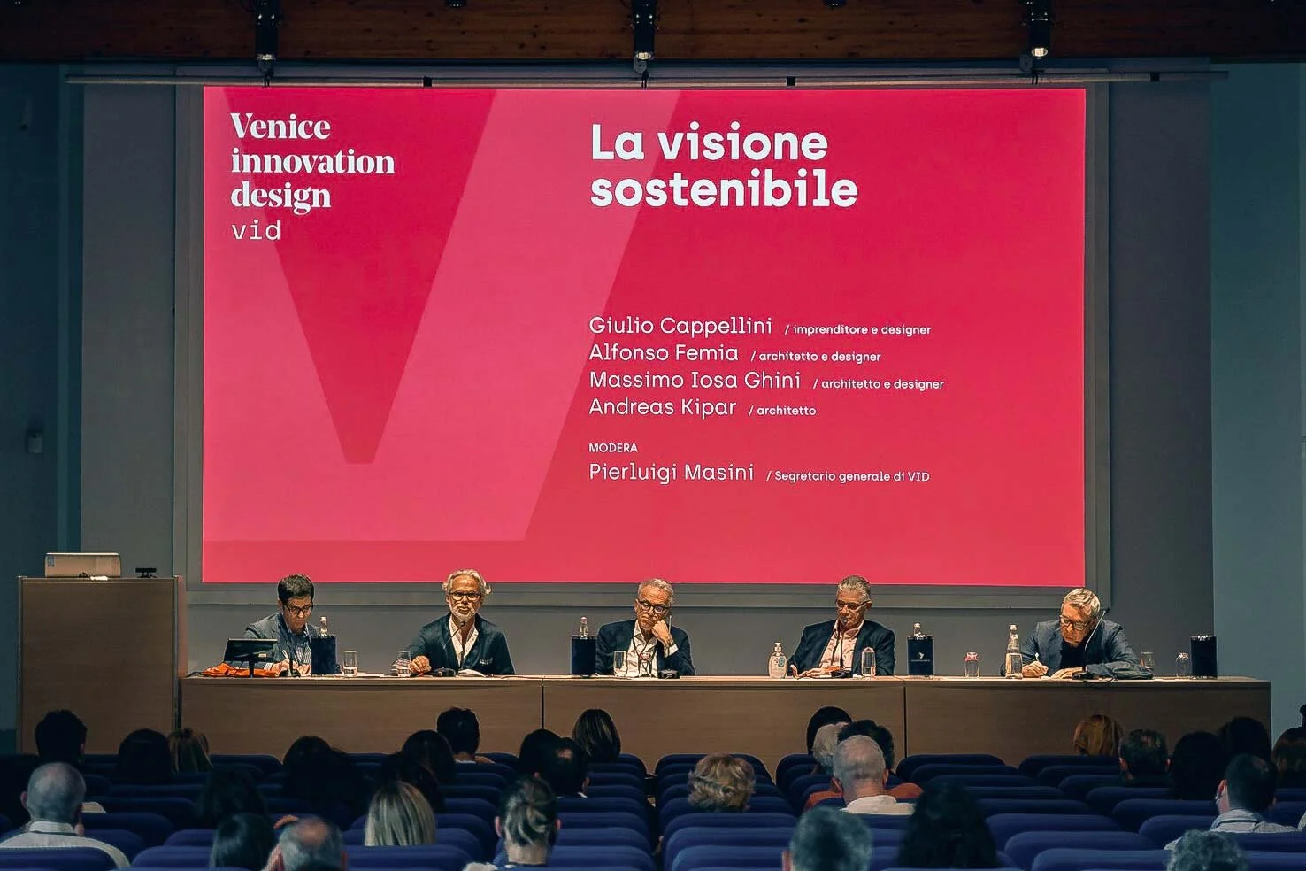 Immagine coordinata della seconda edizione di Vid – Venice Innovation Design, dedicata al design sostenibile.