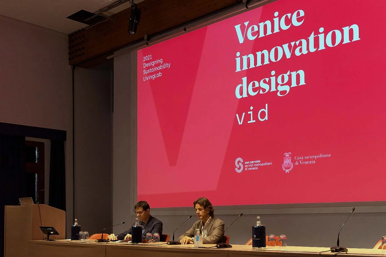 Immagine coordinata della seconda edizione di Vid – Venice Innovation Design, dedicata al design sostenibile.