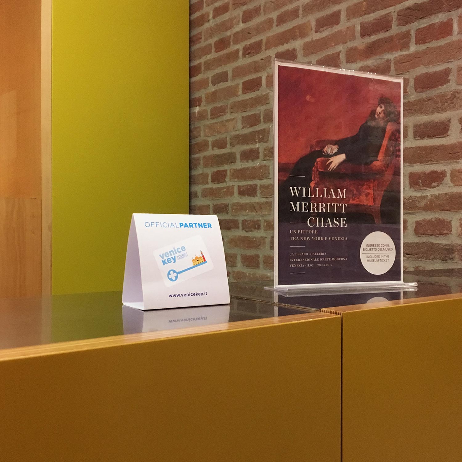 venicekey-espositore.jpg