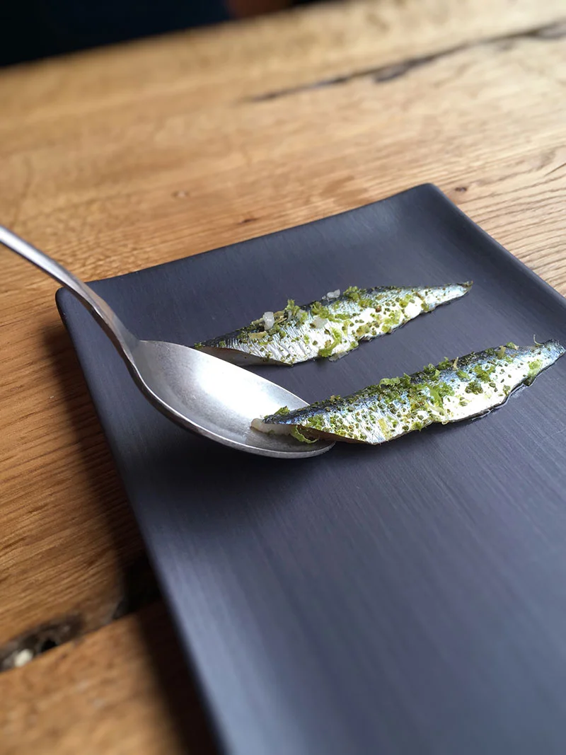 Food photography / Zanze XVI / Chef Luca Tartaglia / Marinated sardines, parsley cream