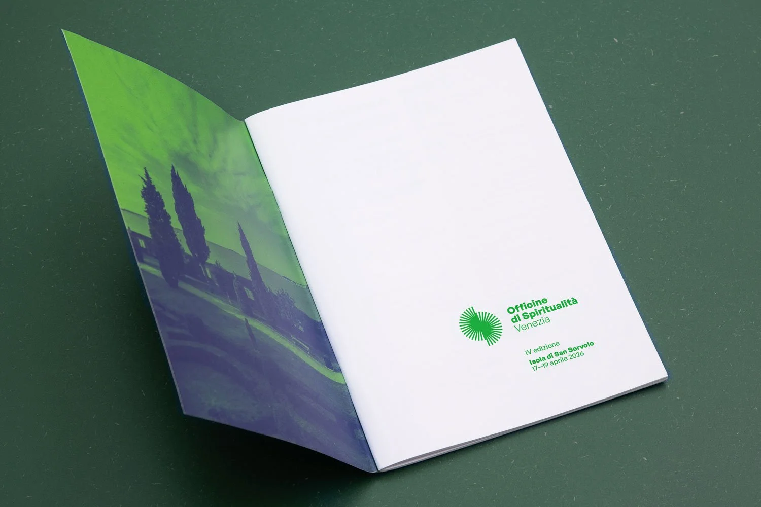 booklet-01b.jpg