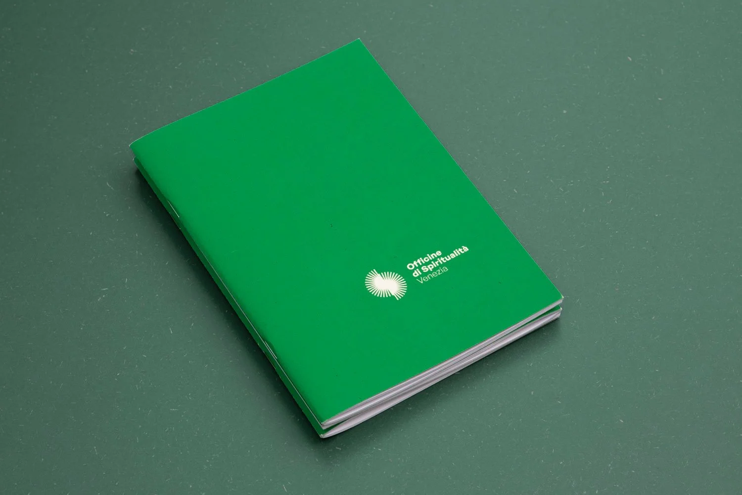 booklet-00.jpg