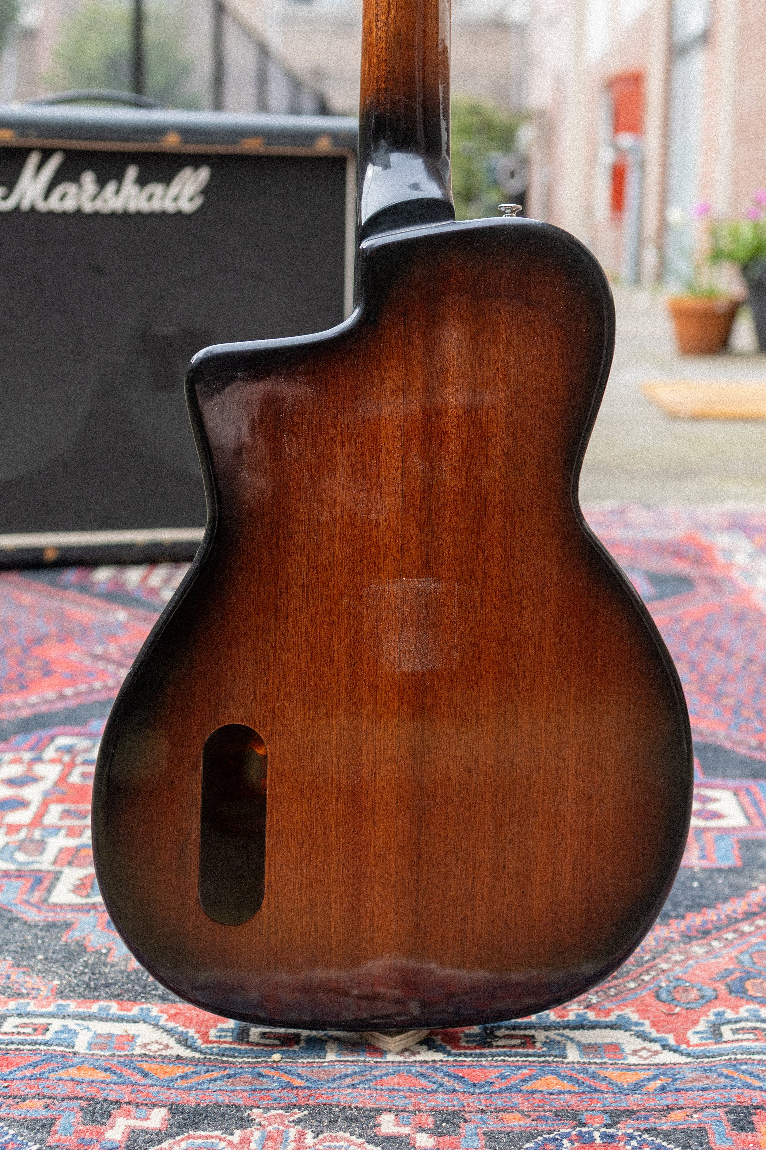 Brite Guitars-58.jpg