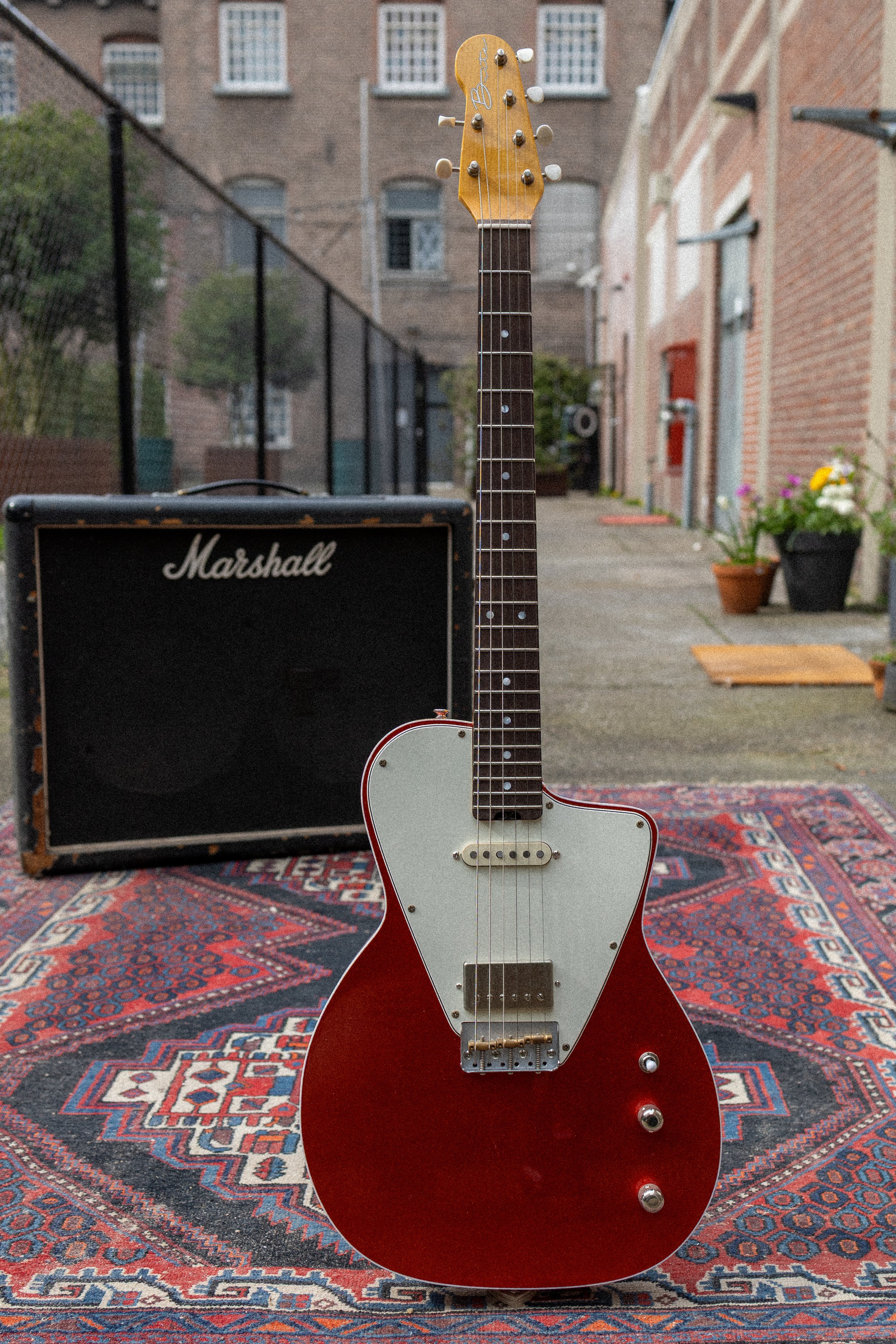 Solara Candy Apple Red light aged