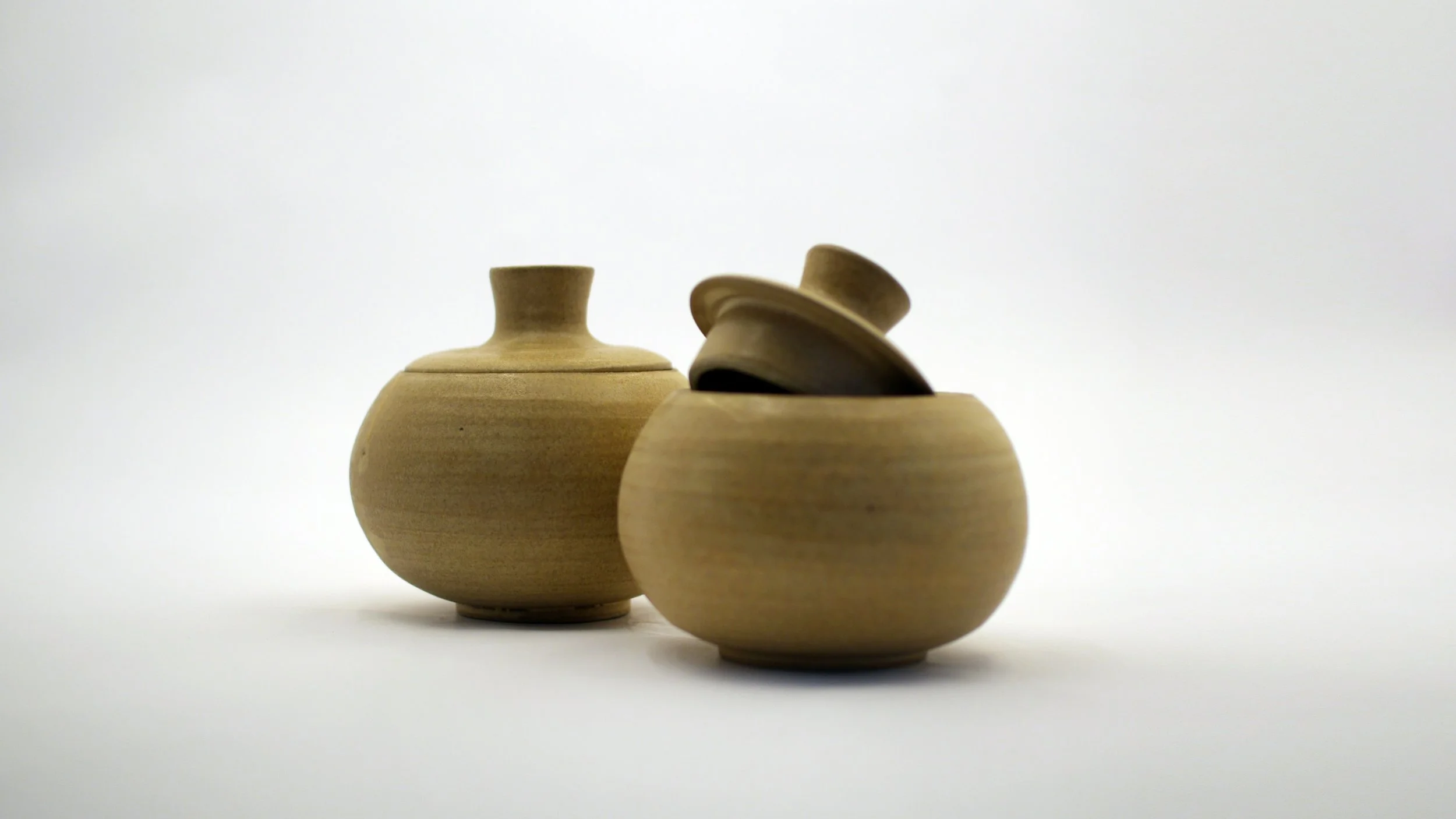 Jars, 1200°, Wheel