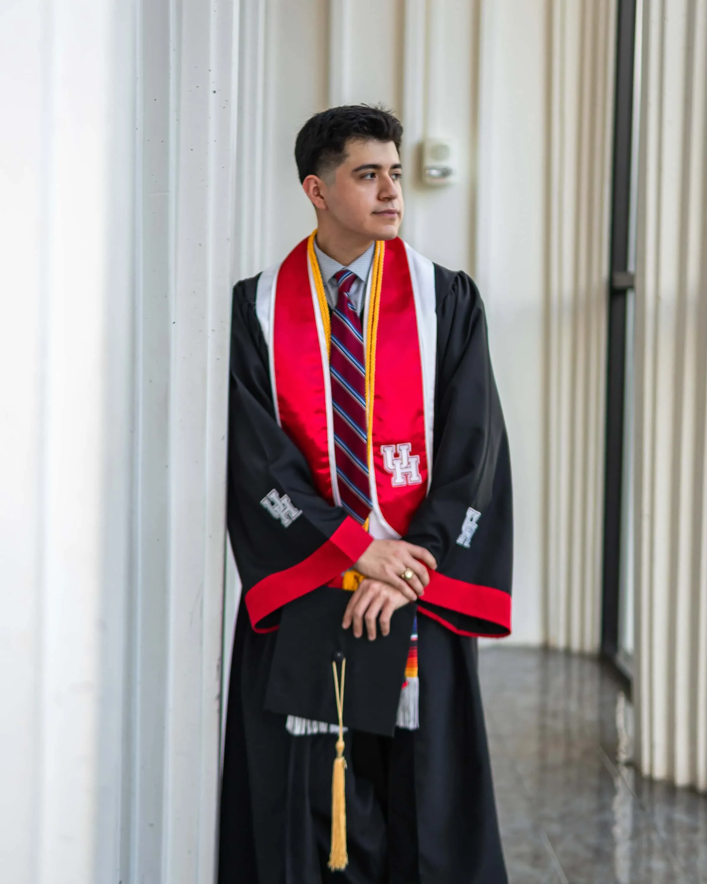 Brian-UH-Grad-Photos-45.webp