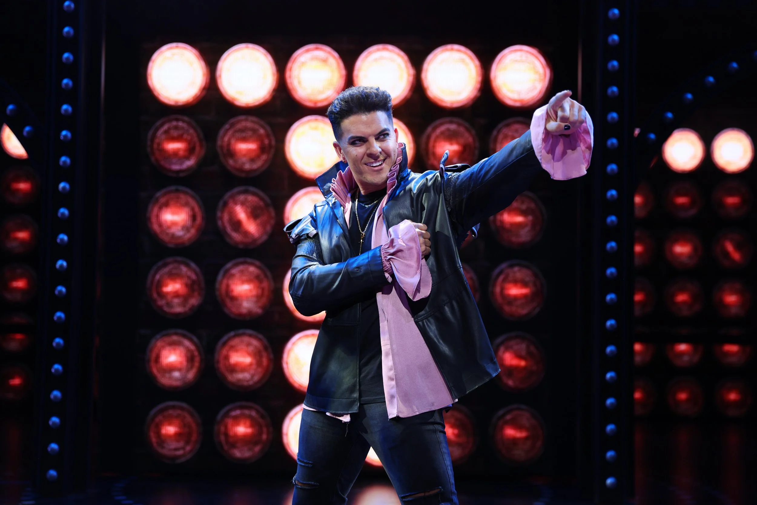 and-juliet-gallery6-auckland-livejpg.jpg