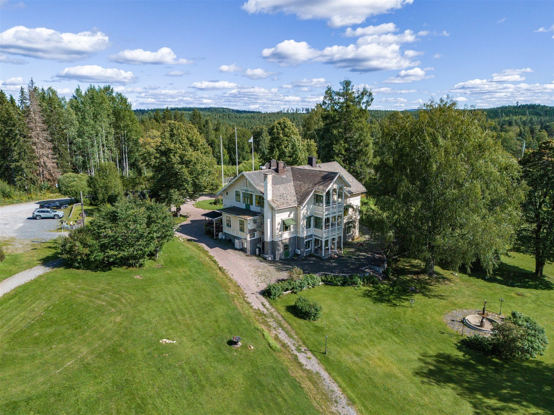 Bredsjö Image 2.jpg