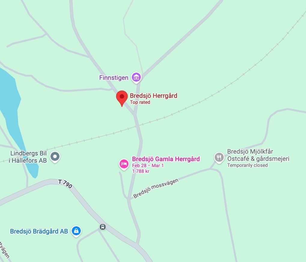 Map showing locations in Bredsjo, Sweden, including Bredsjo Herrgard, Bredsjo Gamla Herrgard, and other nearby landmarks.