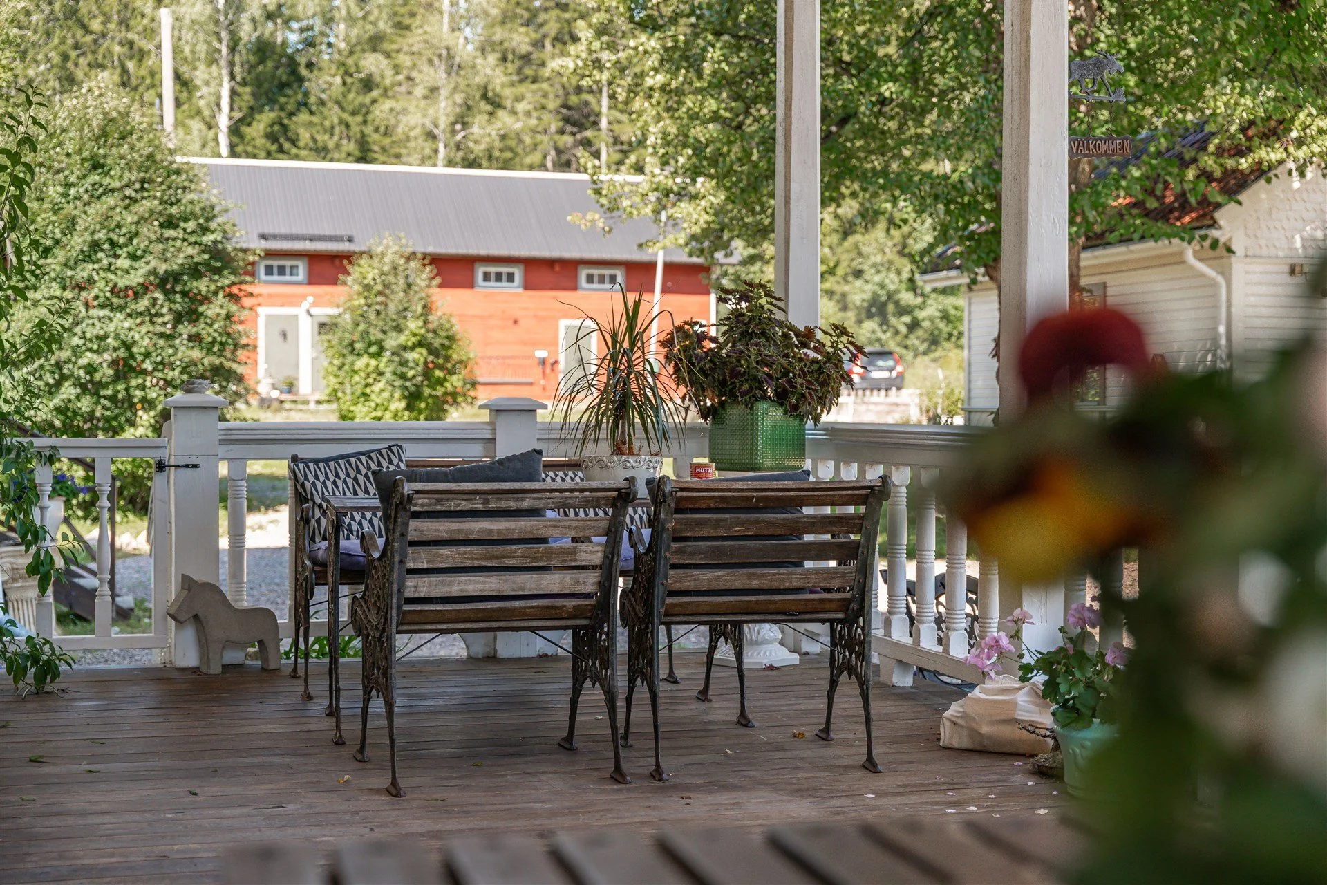 Bredsjö front porch.jpg