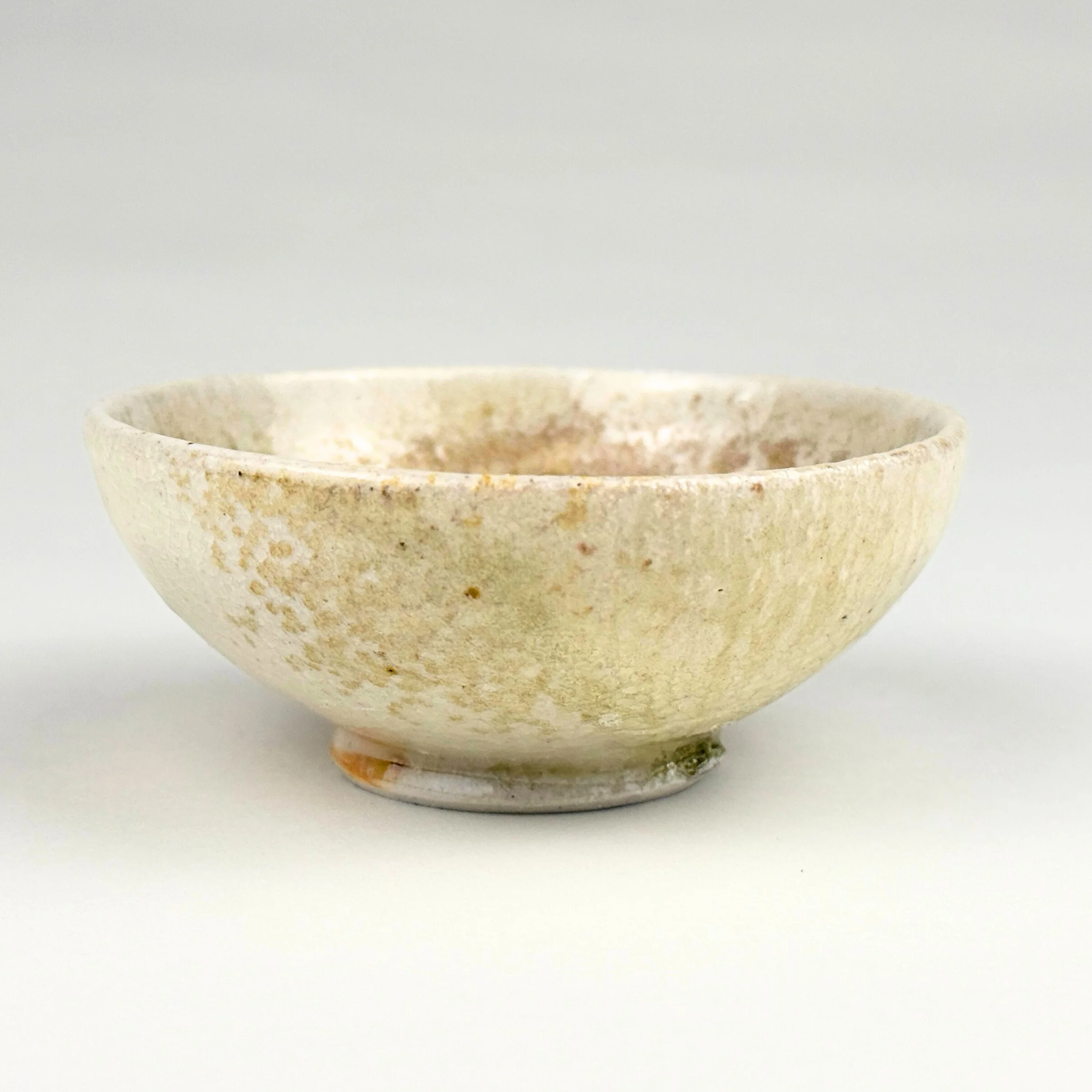 Ashen White Bowl 4