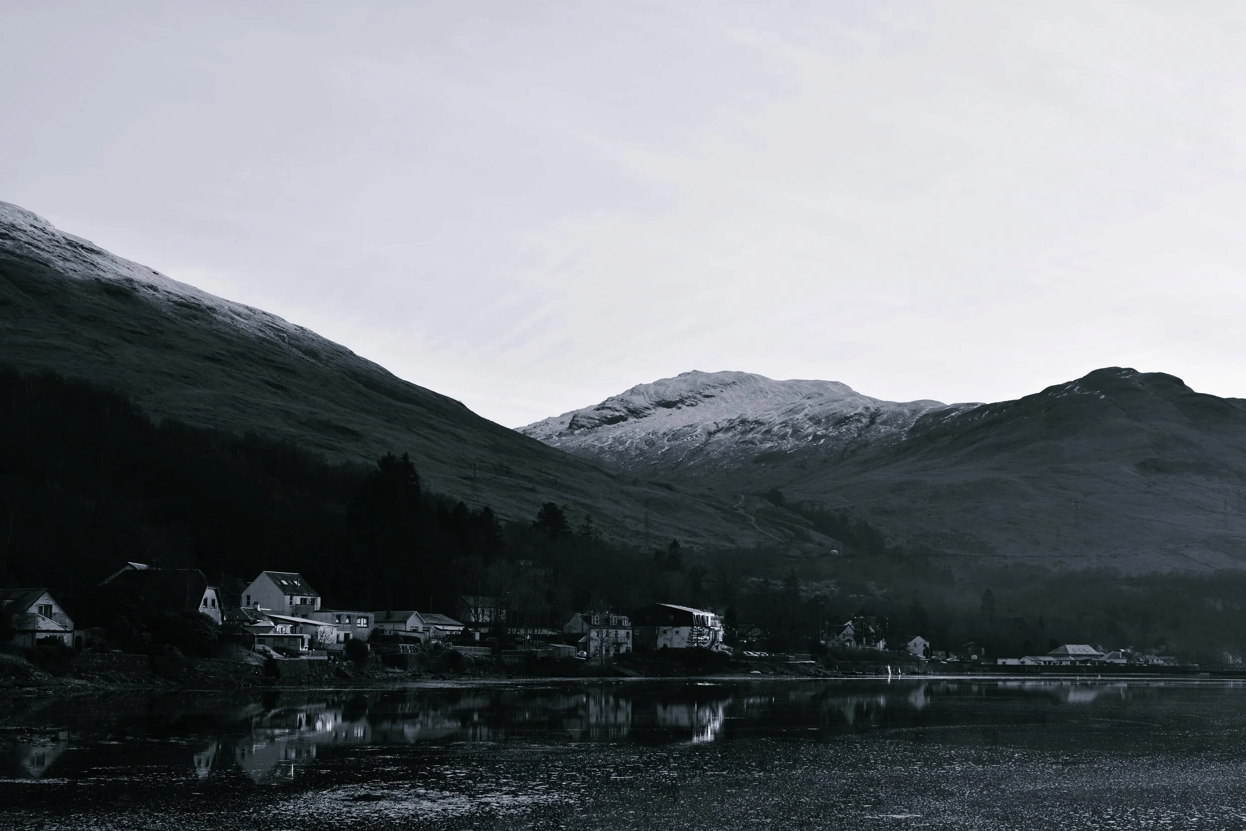 _DSC9101_black white.JPG