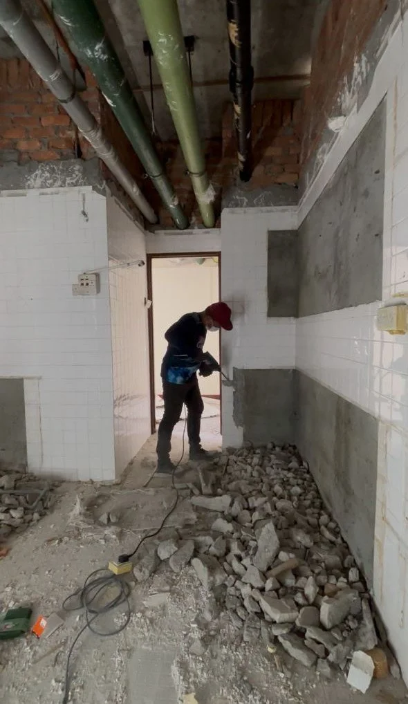 WhatsApp Image 2025-10-29 at 23.55.49_88853aff.jpg