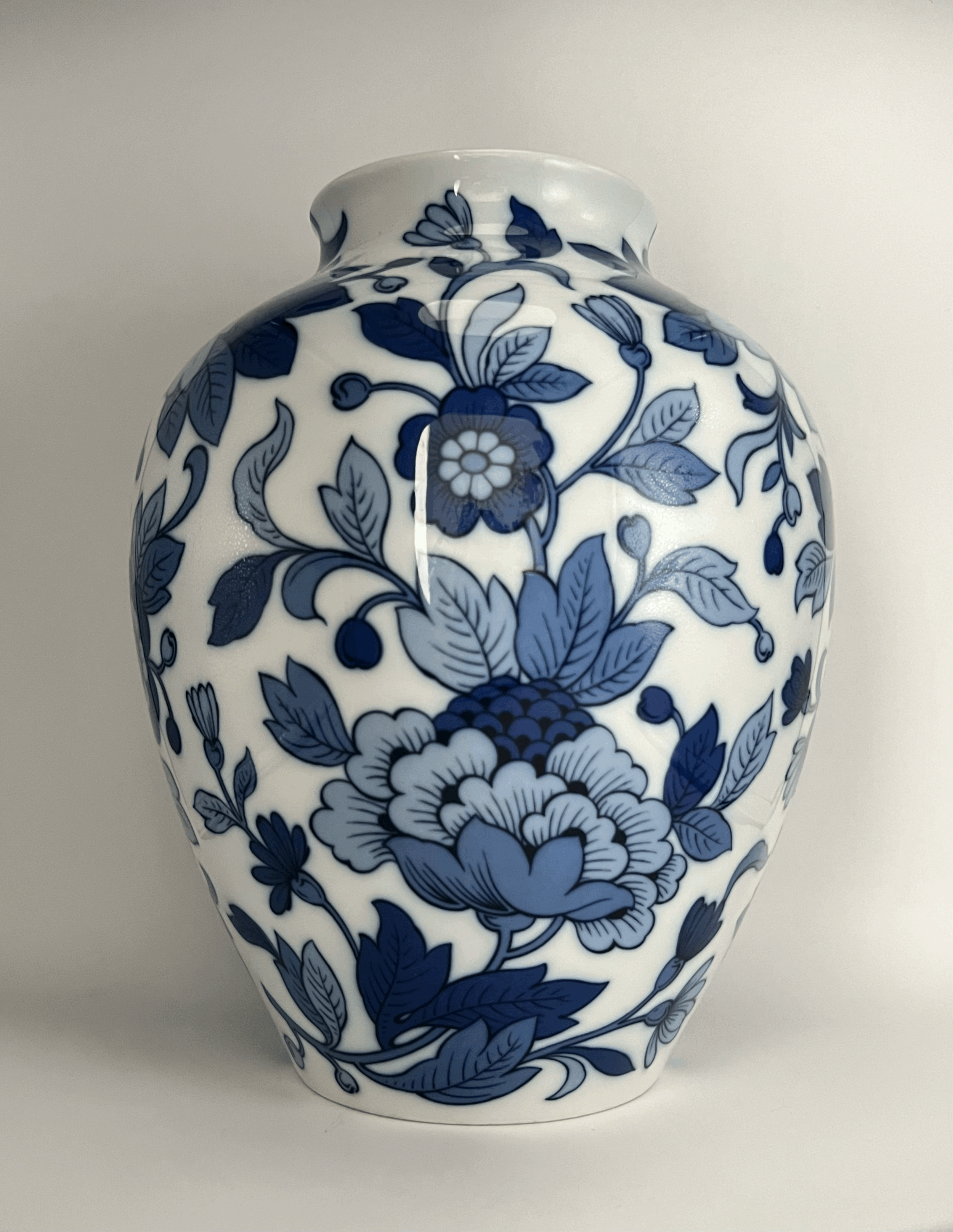 Vaso in porcellana a fiori Richard Ginori