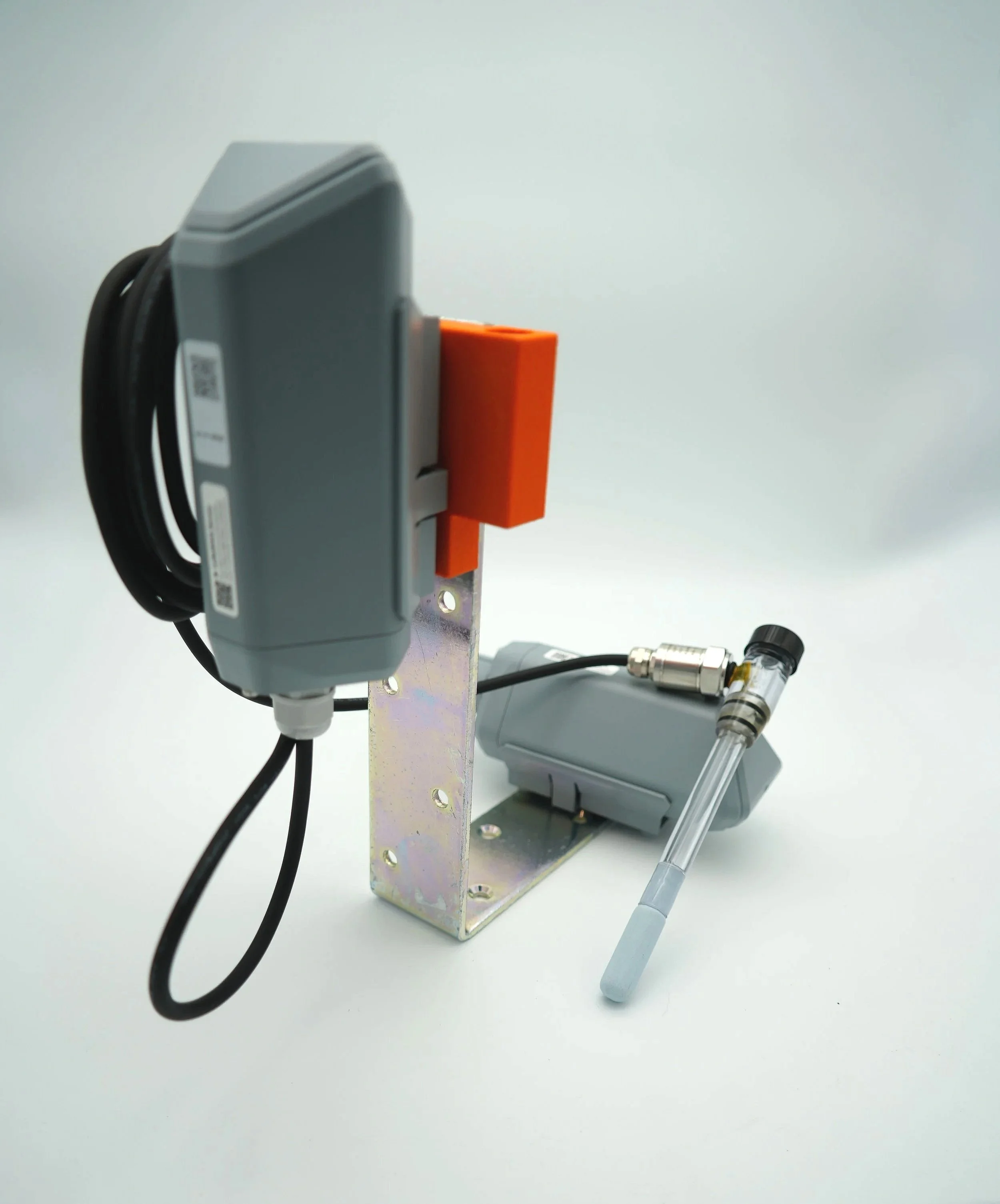 Tensiometer.jpg