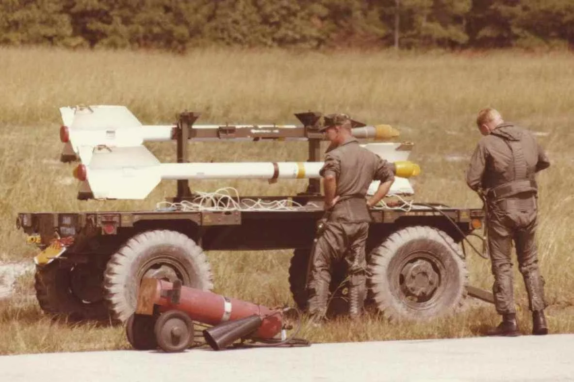 AIM-9 & PR Smith & Digger Byrnes