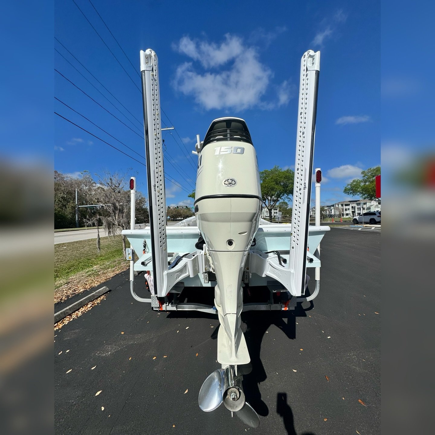 &ldquo;Told it wouldn&rsquo;t fit&hellip;&rdquo; 👀

This boat had almost no room on the transom, but we still made the Power-Pole install happen with a tight, clean configuration and factory-level rigging. No clutter. No shortcuts.

Tight installs l