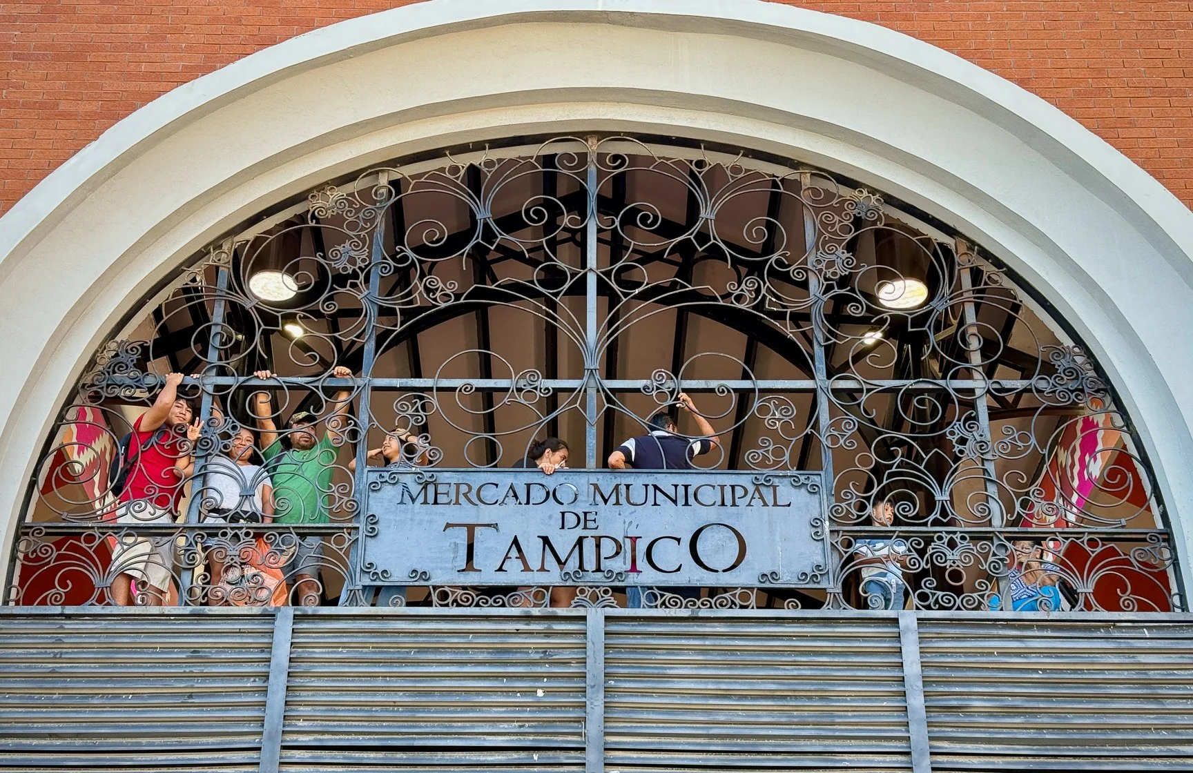 Mercado, Miramar Beach, Tampico.
