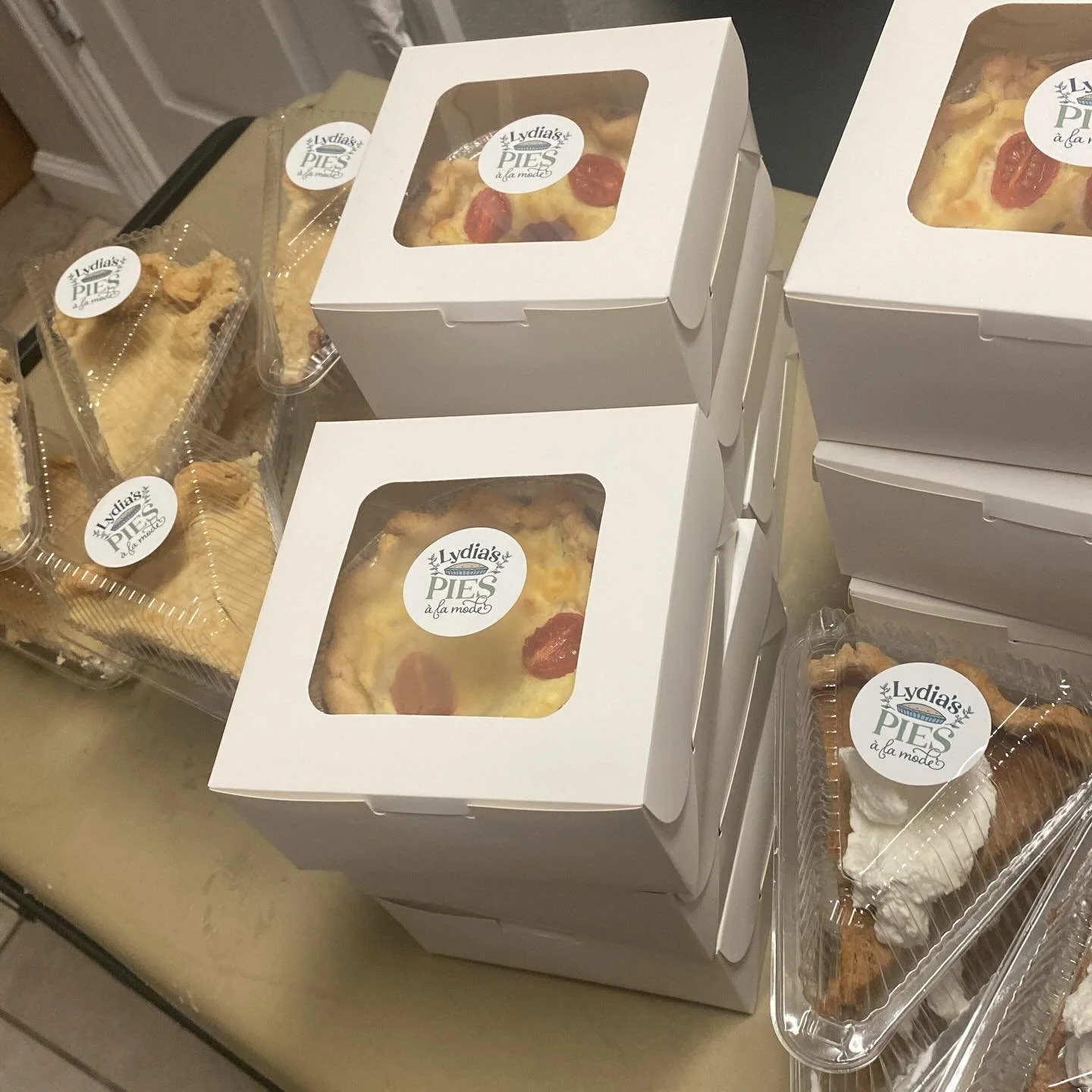 Getting ready for Hop Atomica&rsquo;s Christmas Market Party- come join us 5:30-9:30 tonight!