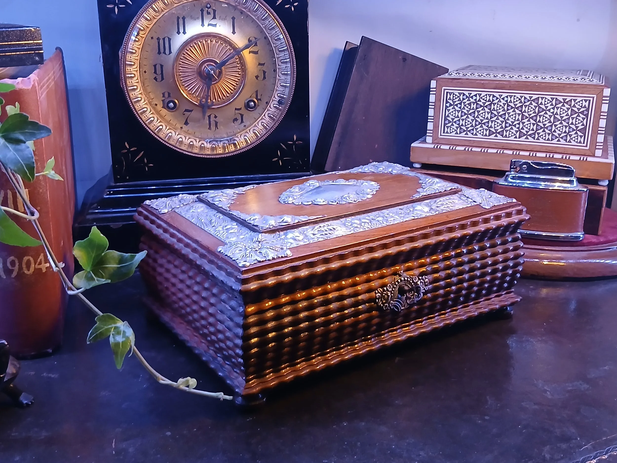 repousse-music-box.jpg