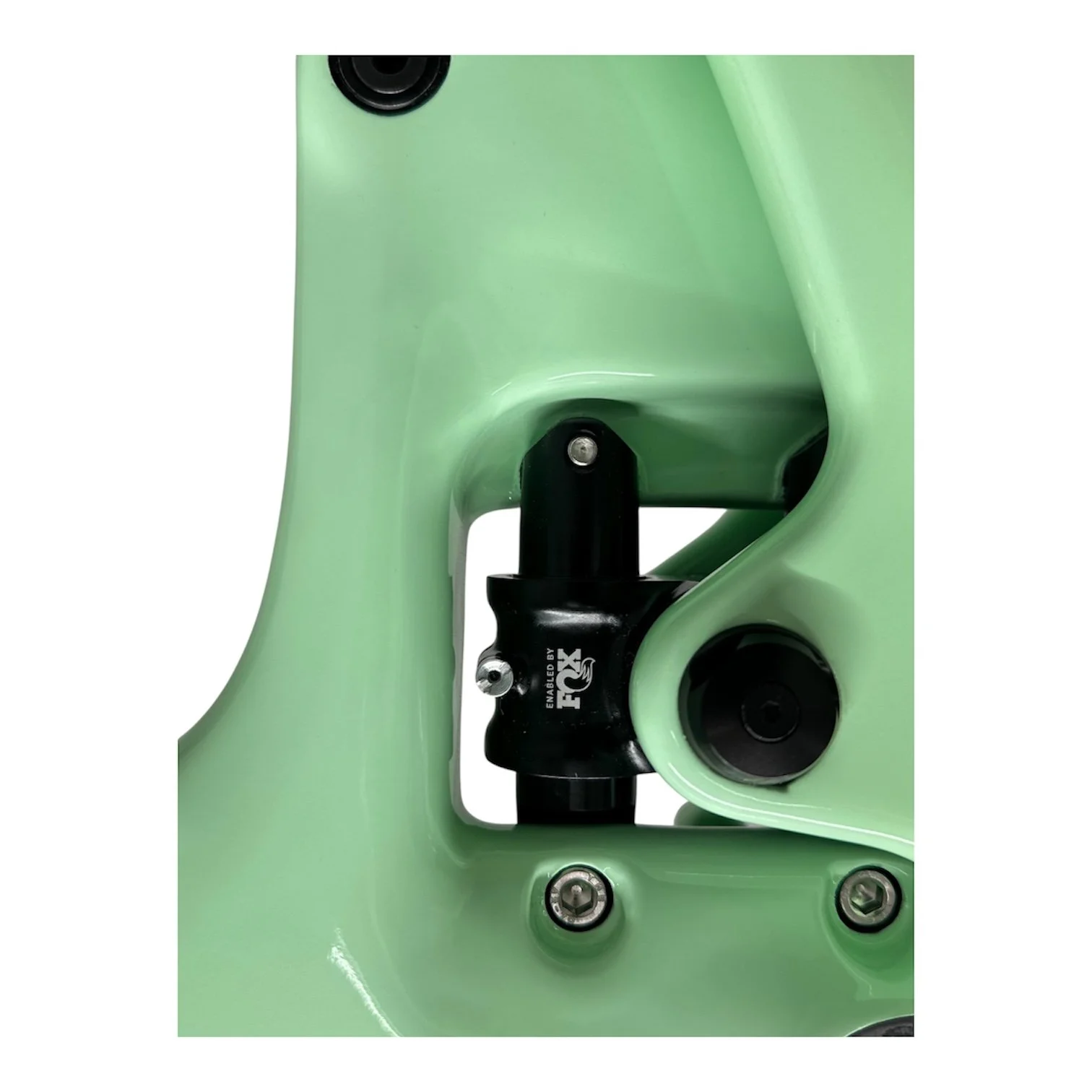 Yeti SB160 C-Series (5).jpeg