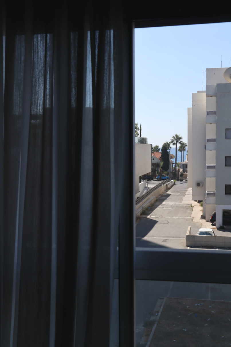 sunnymare-sea-view-apartments-with+view-limassol-rentals11+Large.png