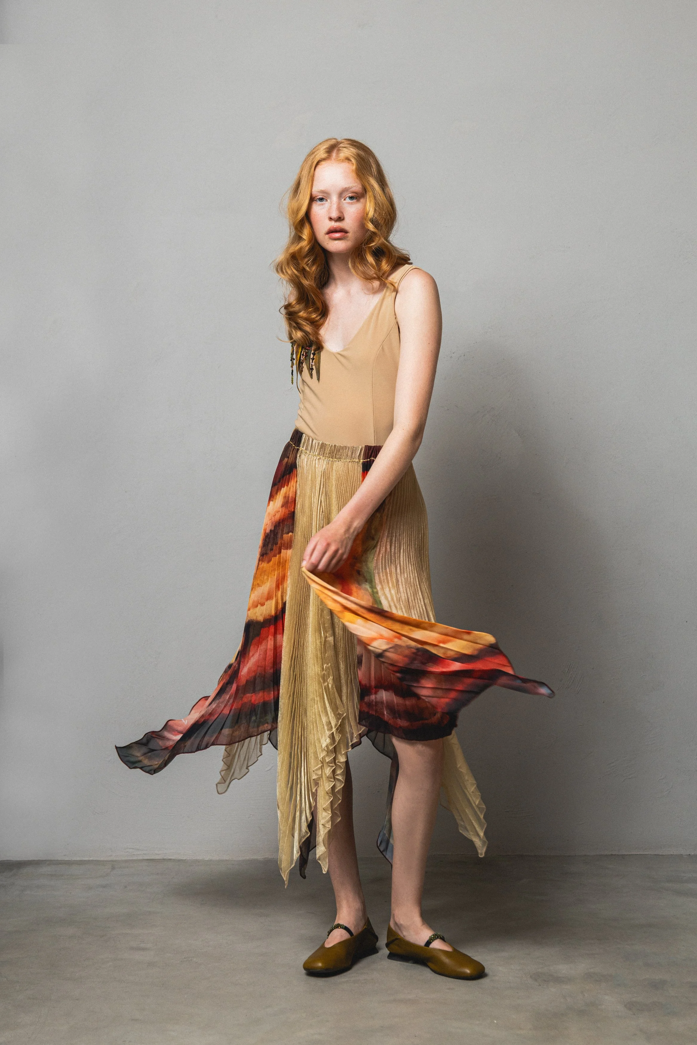 Pointed Canvas Skirt