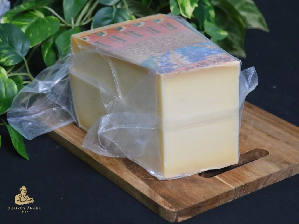 Queso Comté francés