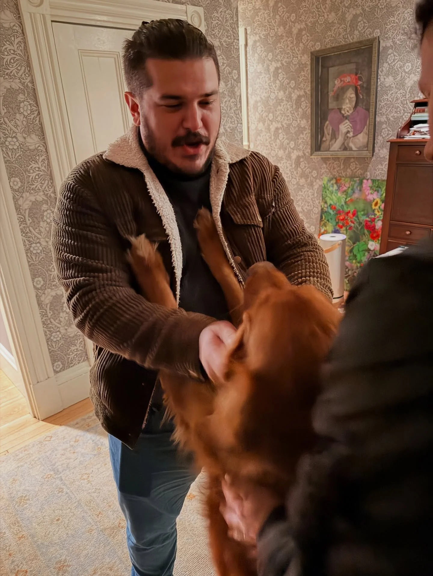 🐶🚪KNOCKED MY LAST DOOR | GOT THE VOTE🚪🐶

After months of doorknocking, I knocked my last door of the campaign tonight, and I think I got Snoopy&rsquo;s vote! 

To everyone who has helped canvass since we hit the doors in August - thank you! Becau