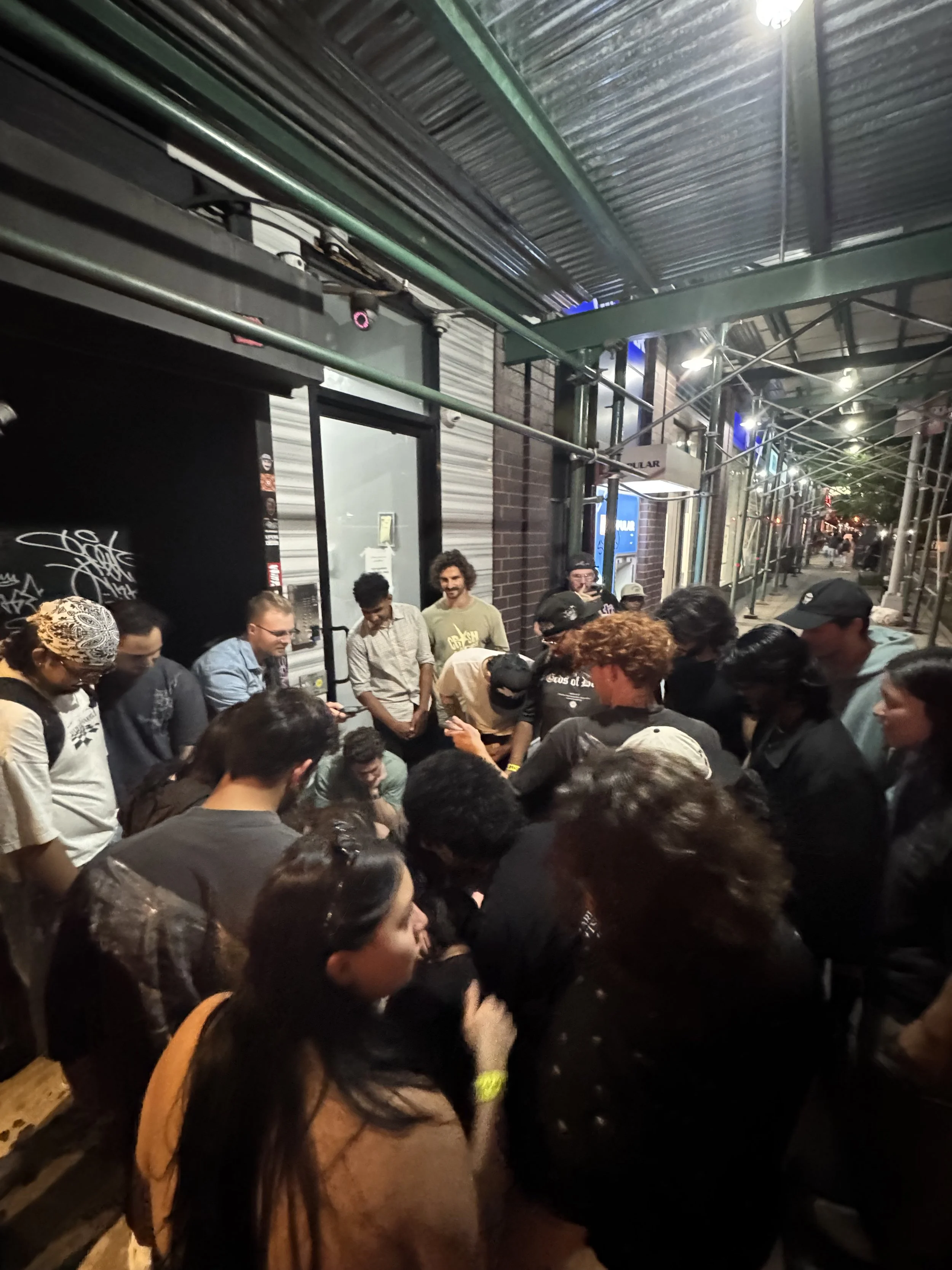 crack in the glass i'm losing stamina fast