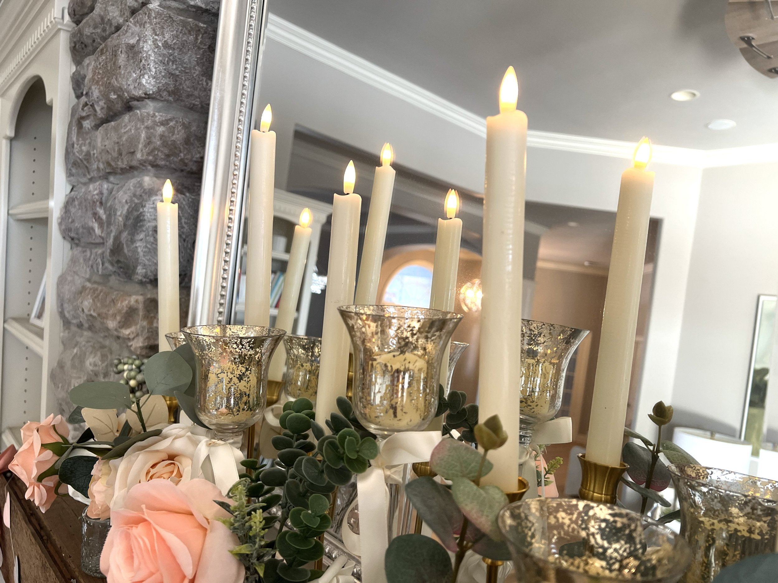 Pretty flickering flameless tapered candles