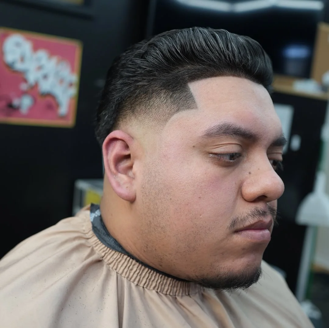 booking available through link on my bio 📲 #oxnardbarbers #oxnardbarber #fyp