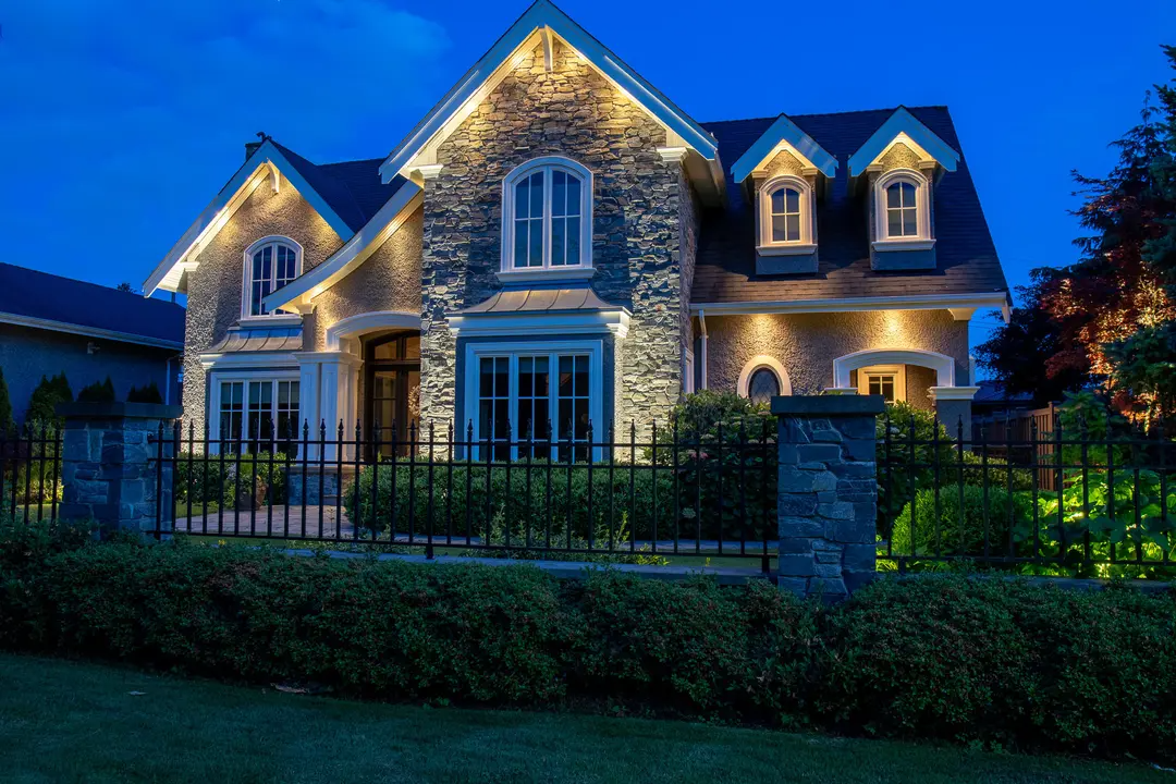 burnaby-landscape-lighting-front-yard-upgrade.png