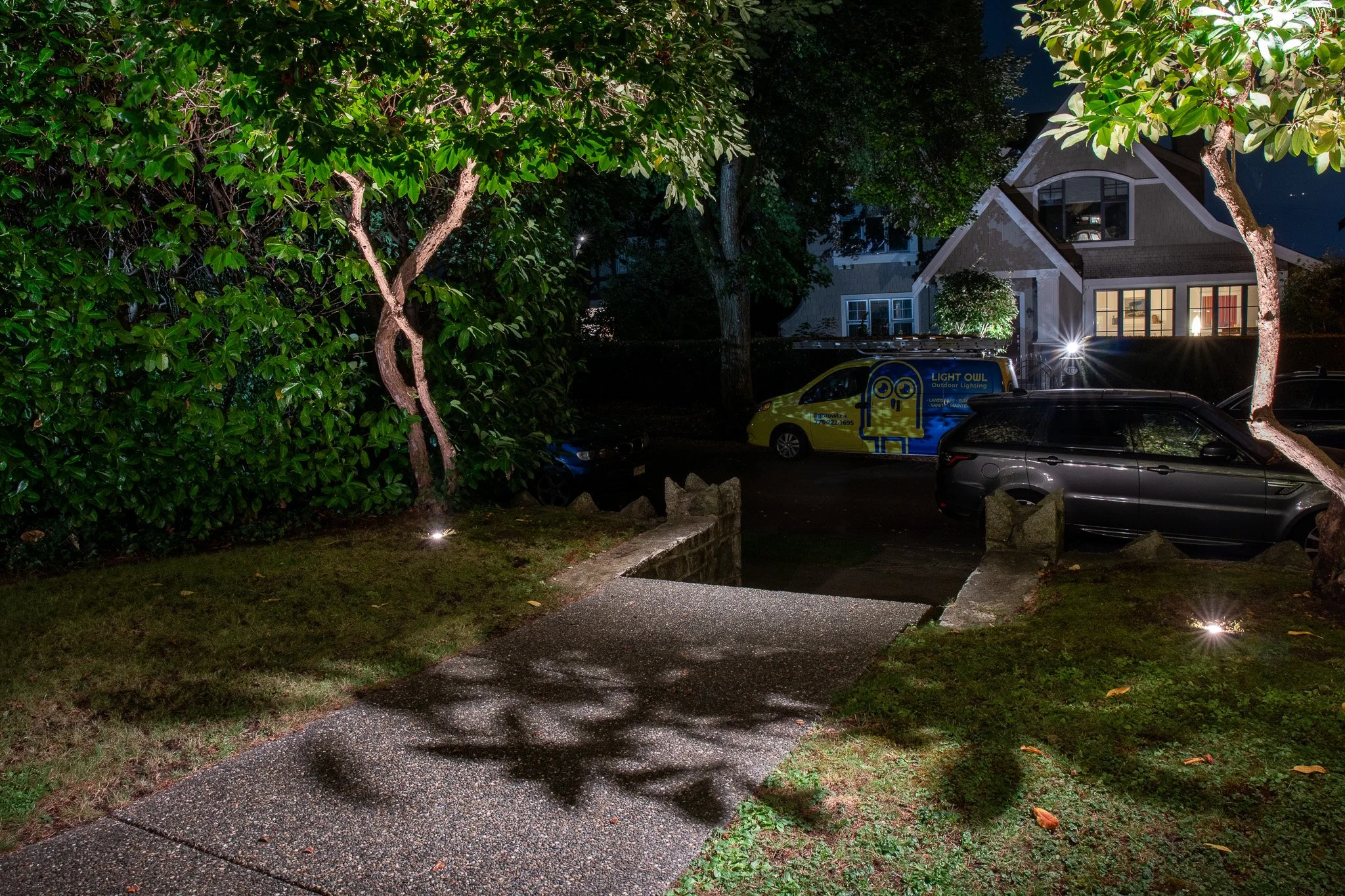 crown-crescent-point-grey-front-yard-downlighting.jpg