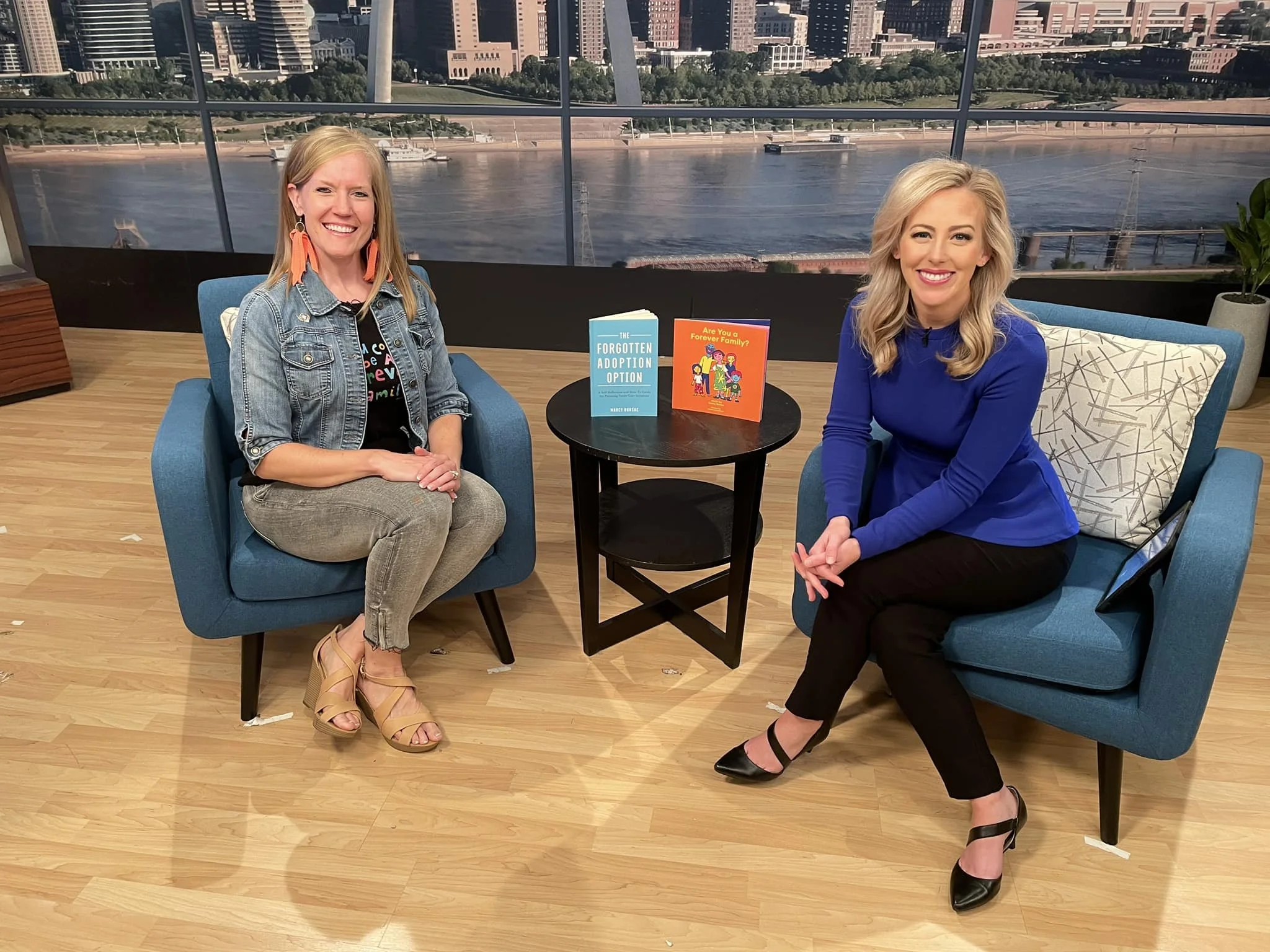 Turning the Page with Paige Hulsey — Pilot Episode