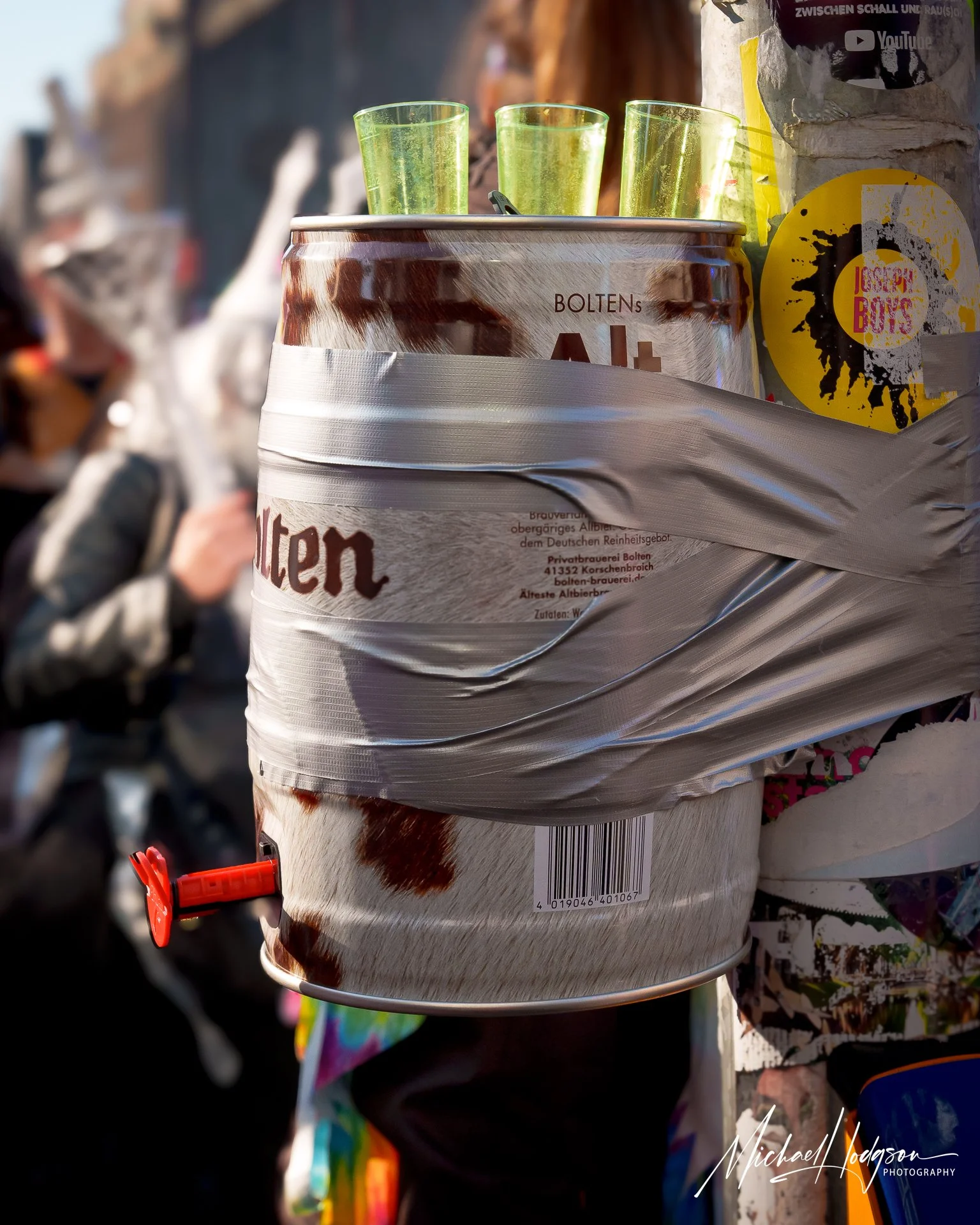 Beer-Keg-Carnival-Dusseldorf-08587.jpg