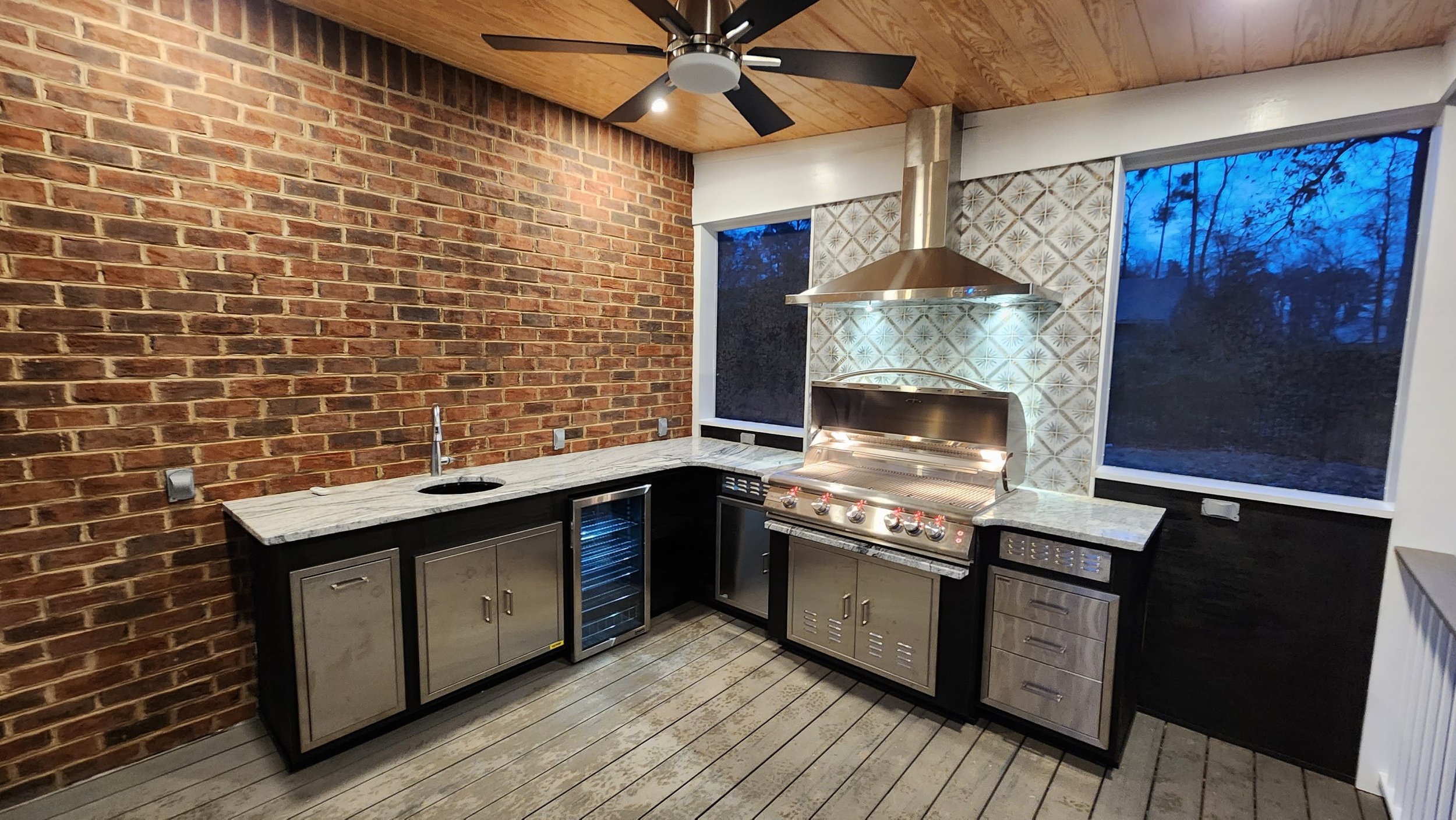 Outdoor Kitchen.jpg