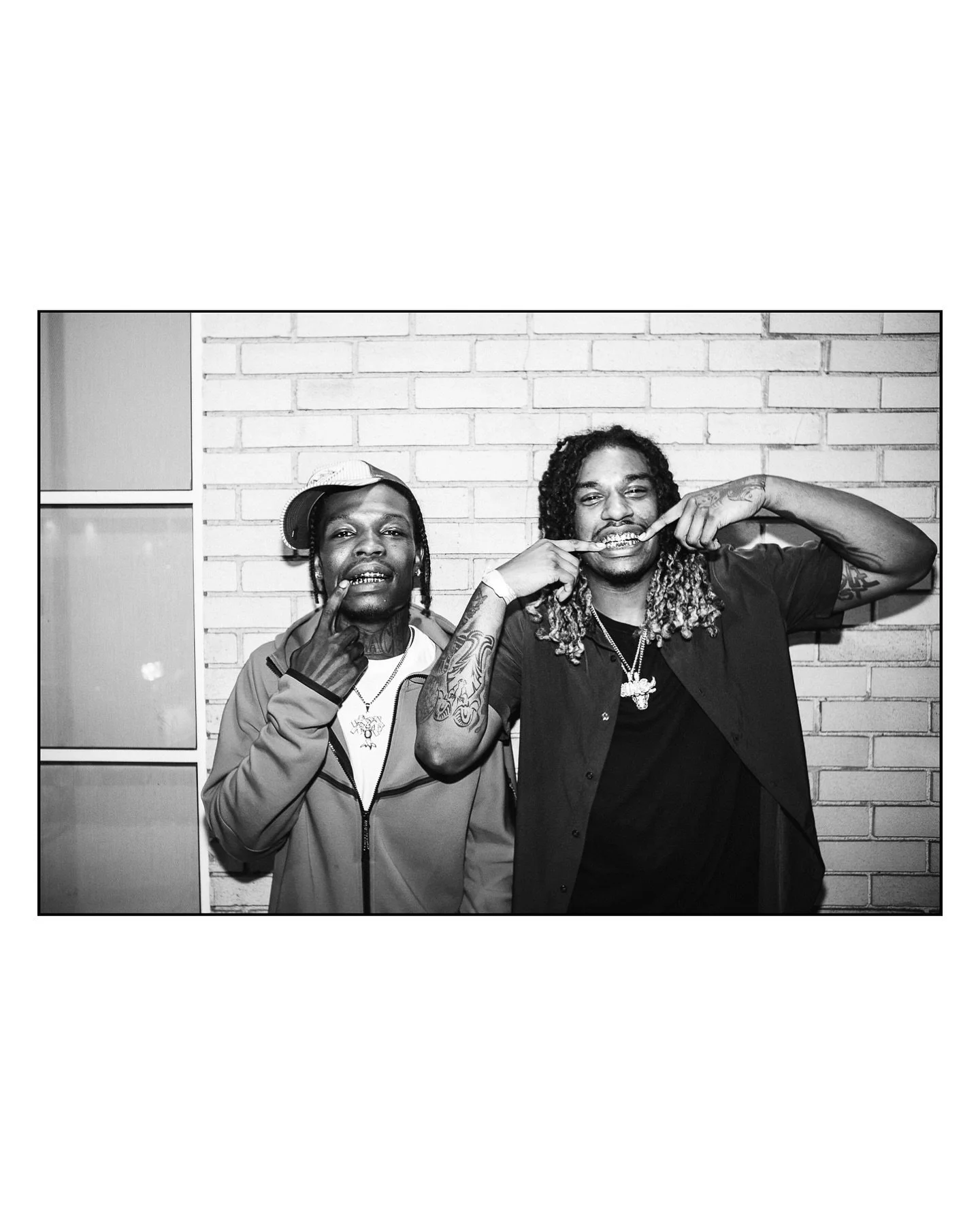 not every stranger brings danger&hellip;
actually, most strangers are cool&hellip;
actually, most strangers are just like you&hellip;

today&rsquo;s challenge: give a genuine compliment to 3 strangers. ✨

[+10 aura boost | +15 confidence boost]

#nik