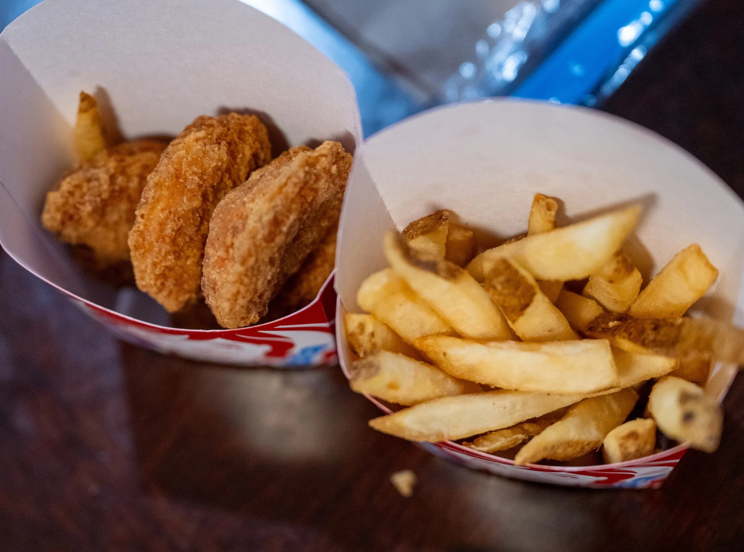 060326-bella's pickss-wendy's-3.jpg