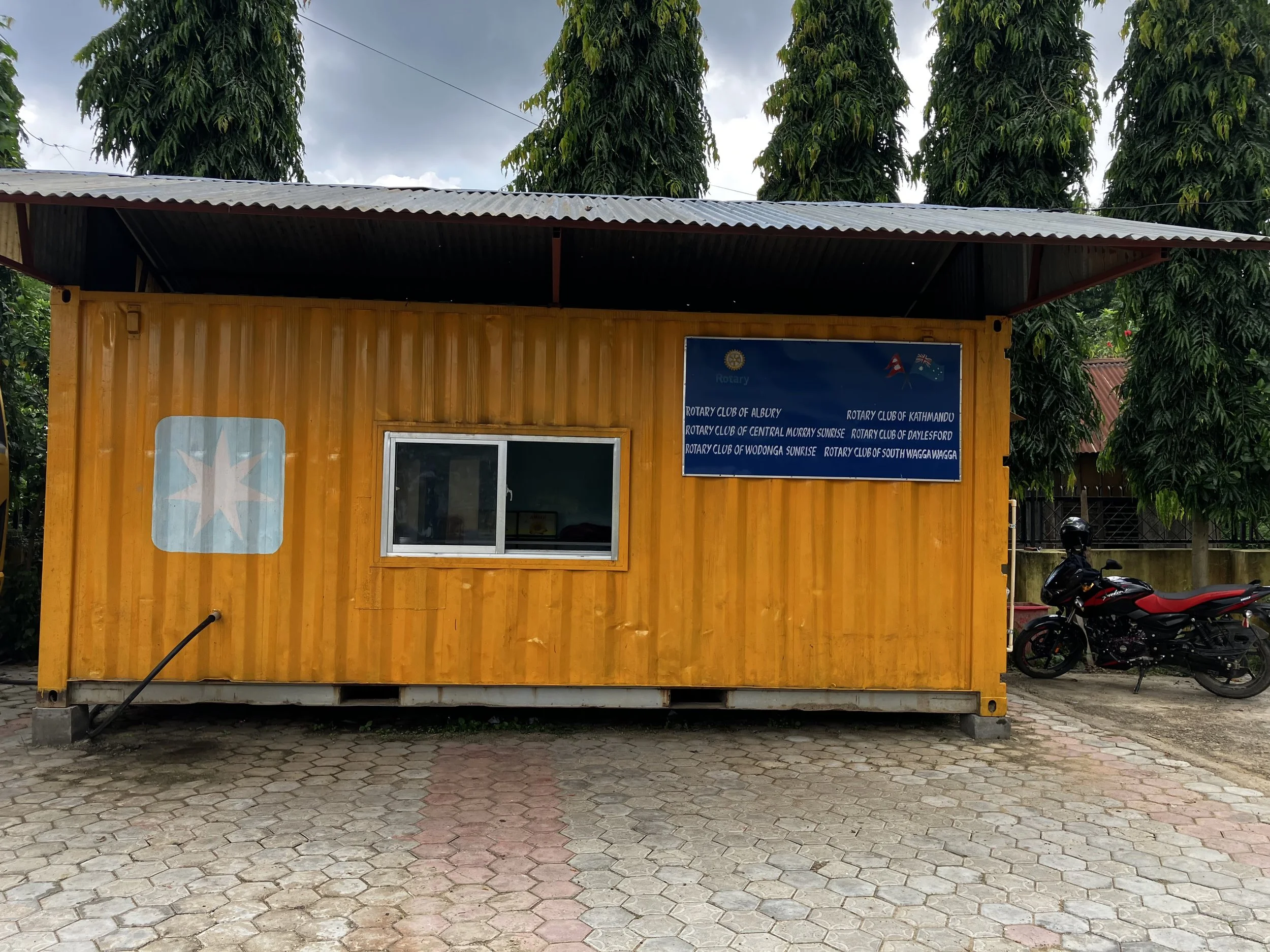 another container kitchen.JPG