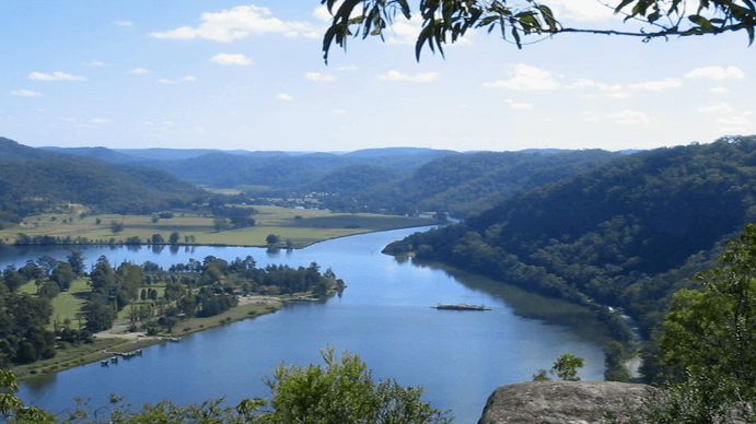 paving contractor hills shire