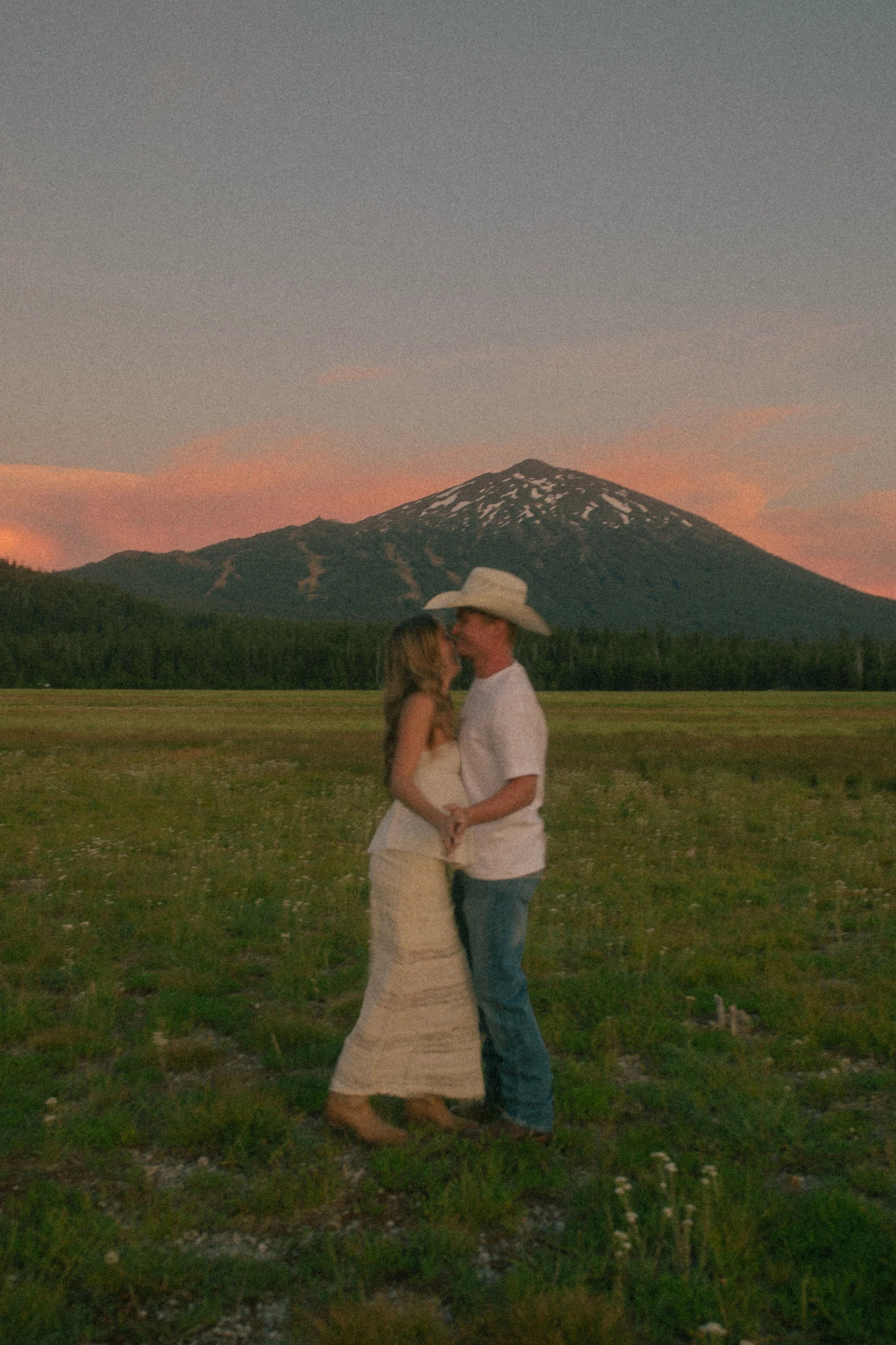 katieandjordan-01.jpg
