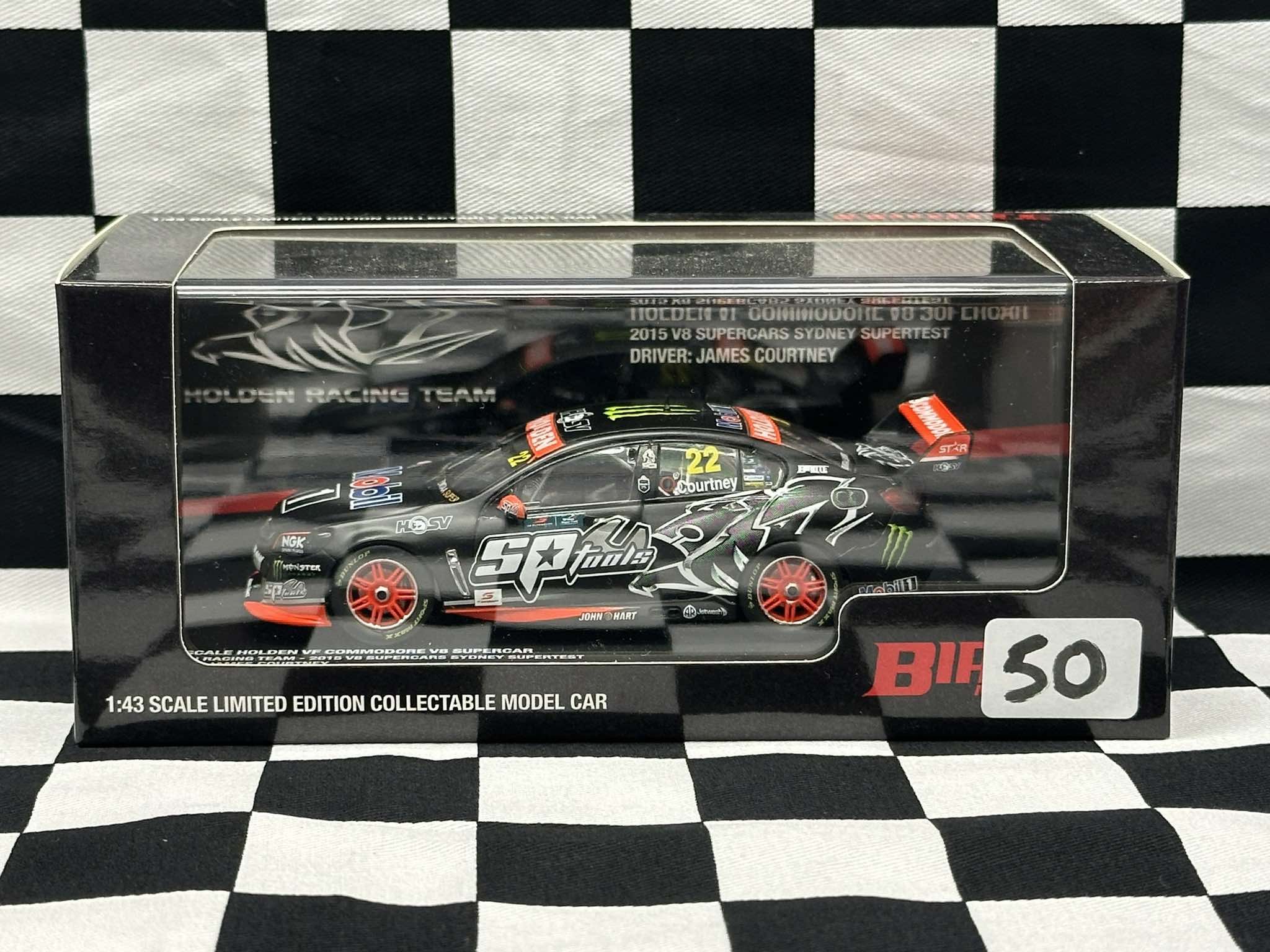 1:43 SCALE HOLDEN VF COMMODORE 2015 SYDNEY SUPERTEST HRT JAMES COURTNEY
